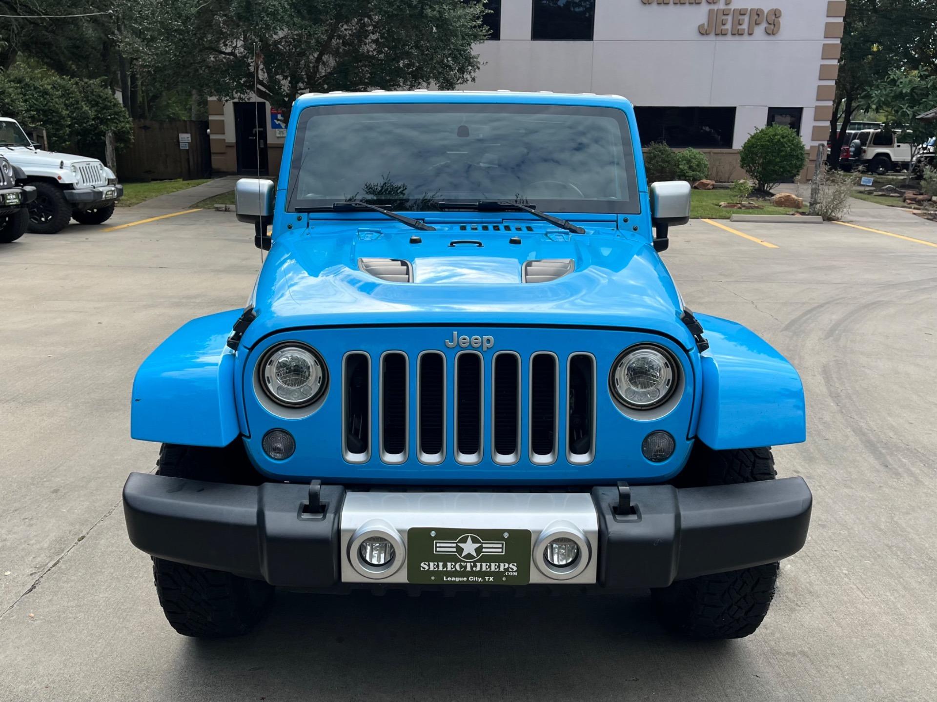 2017 Jeep Wrangler Unlimited Chief Edition