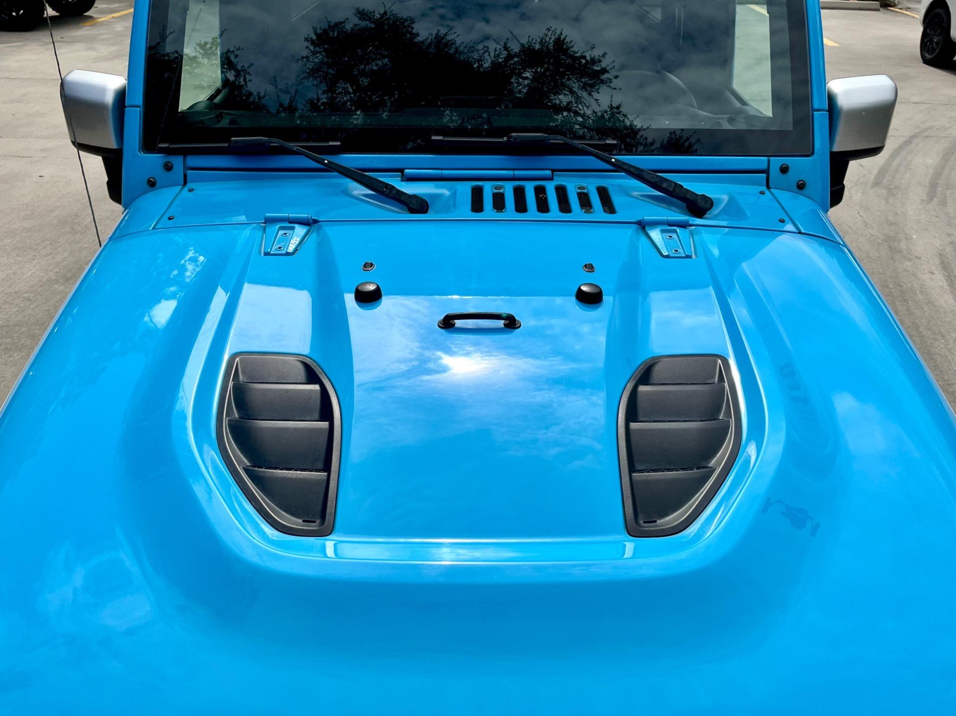 2017 Jeep Wrangler Unlimited Chief Edition