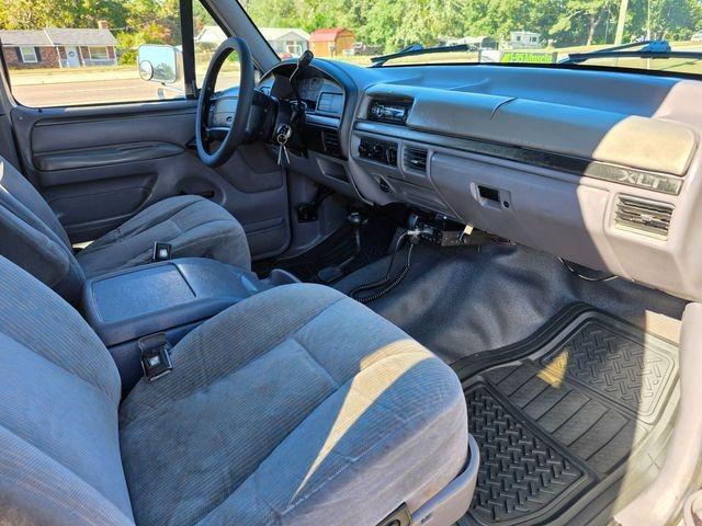1995 Ford Bronco XLT