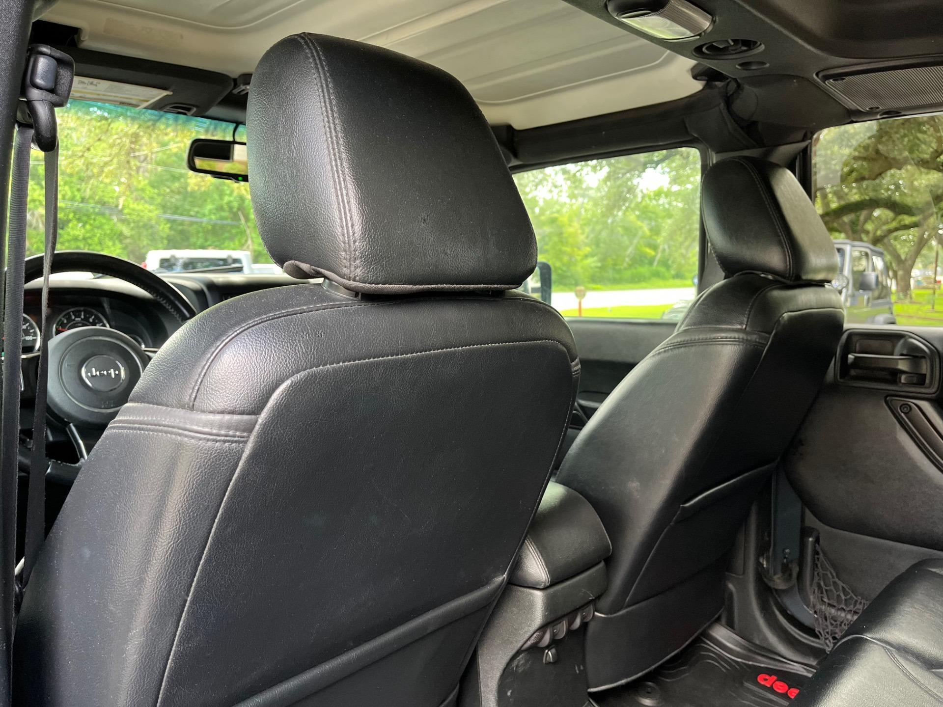 2017 Jeep Wrangler Unlimited Smokey Mountain