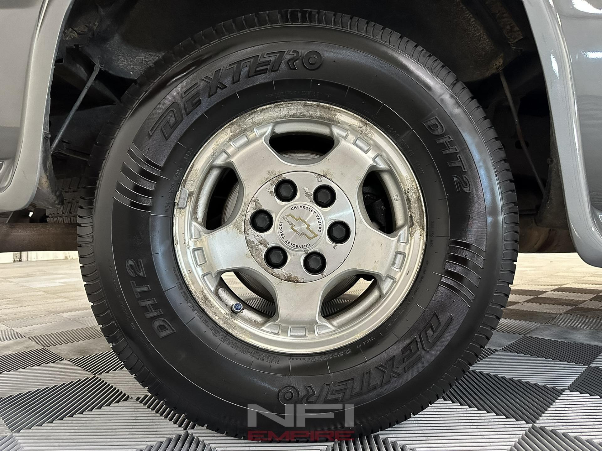 2000 Chevrolet Silverado 1500 LS