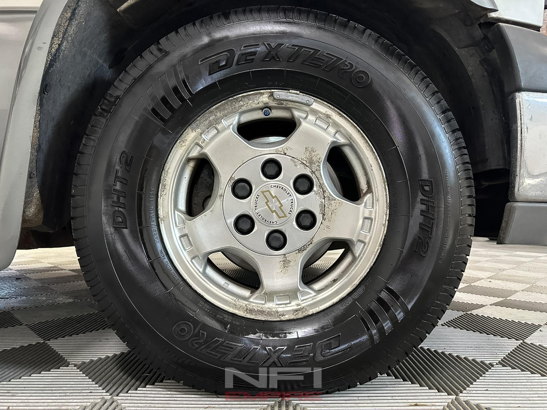 2000 Chevrolet Silverado 1500 LS