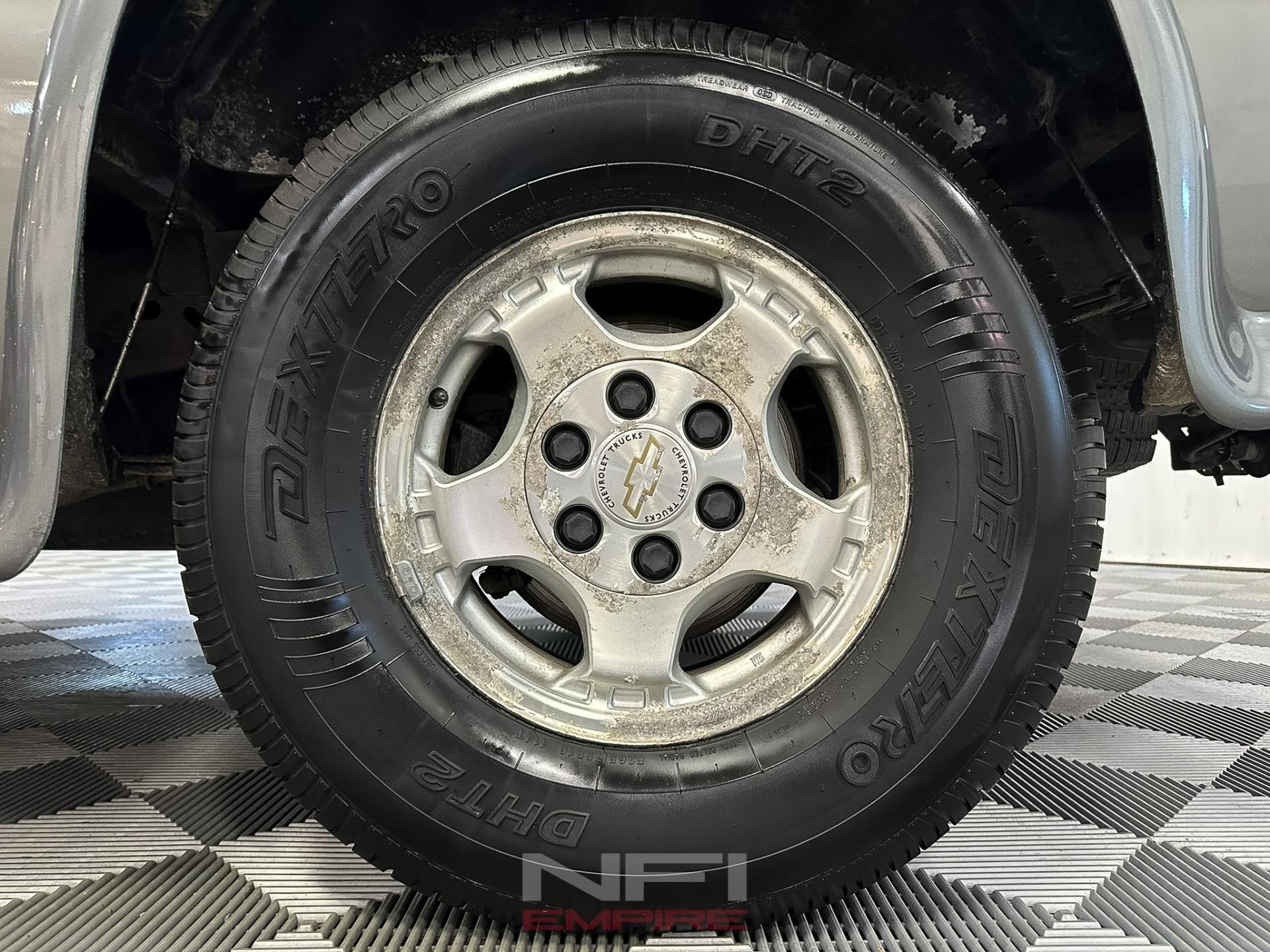 2000 Chevrolet Silverado 1500 LS