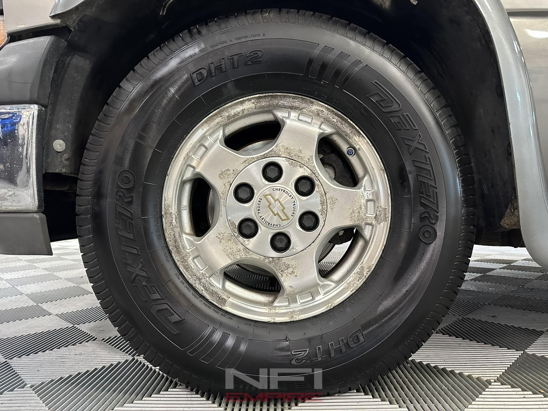 2000 Chevrolet Silverado 1500 LS