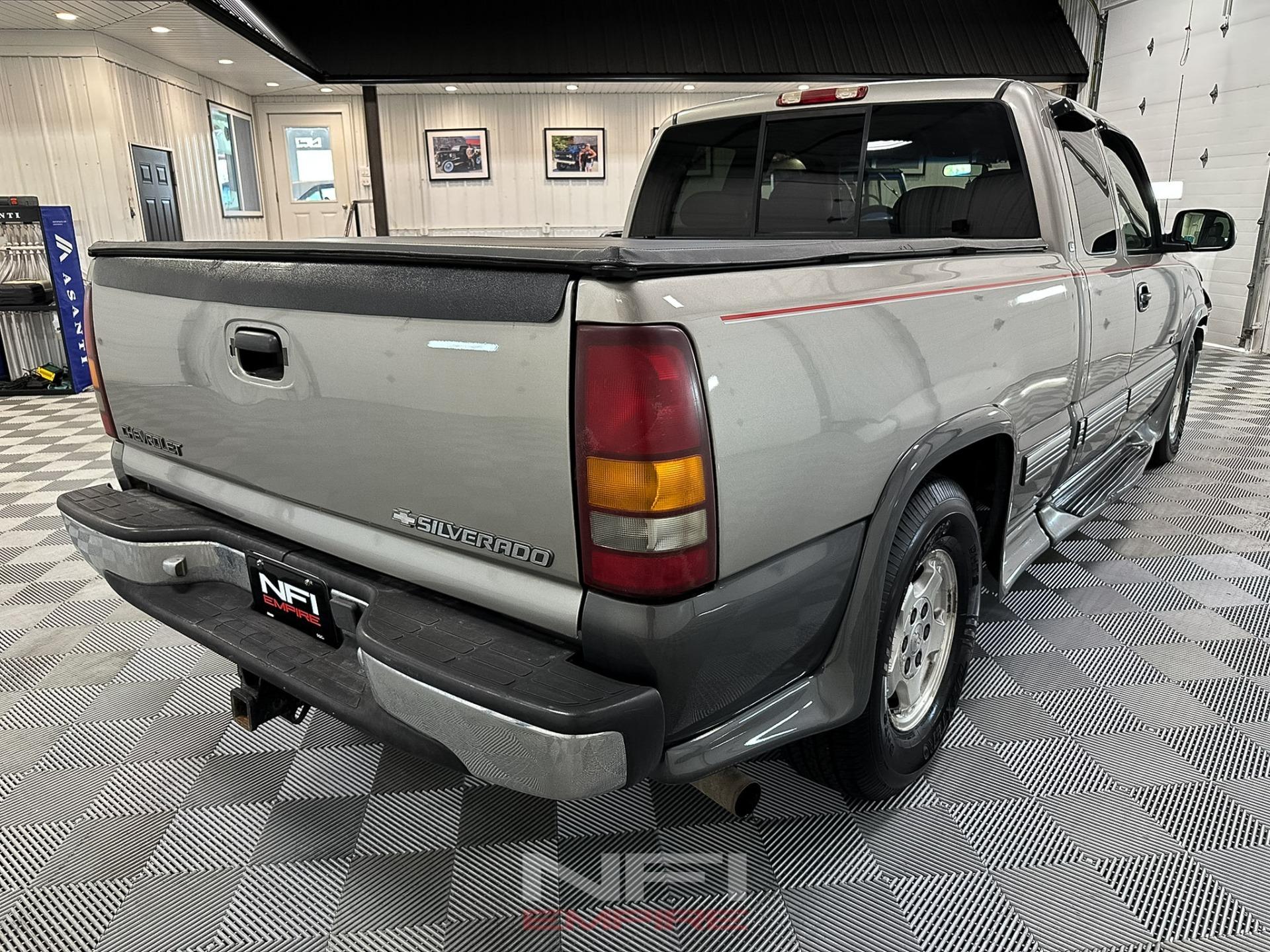 2000 Chevrolet Silverado 1500 LS