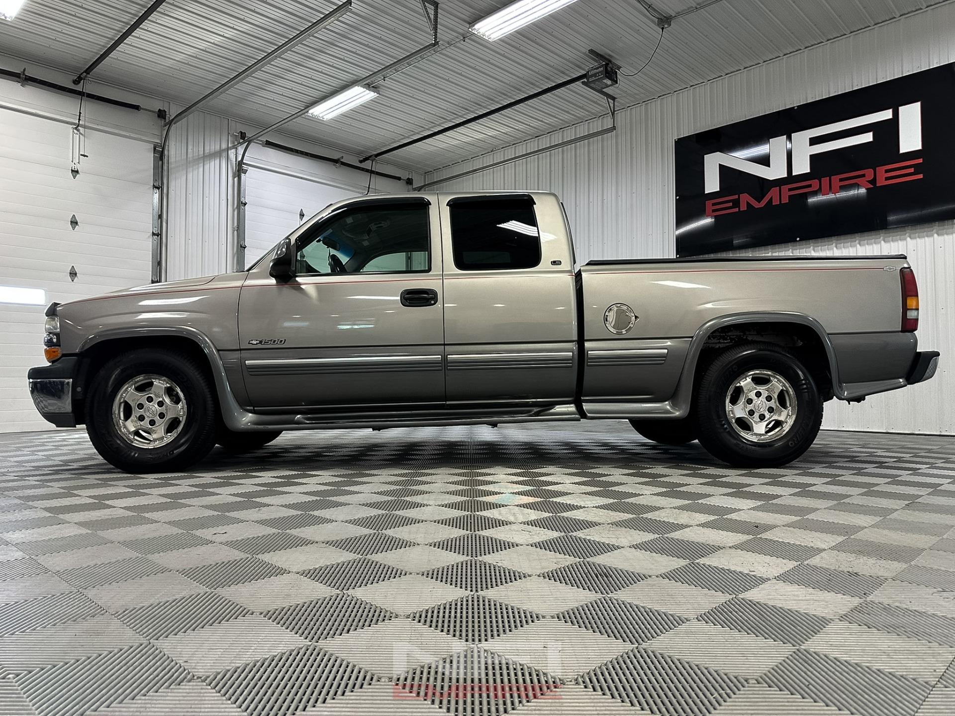 2000 Chevrolet Silverado 1500 LS