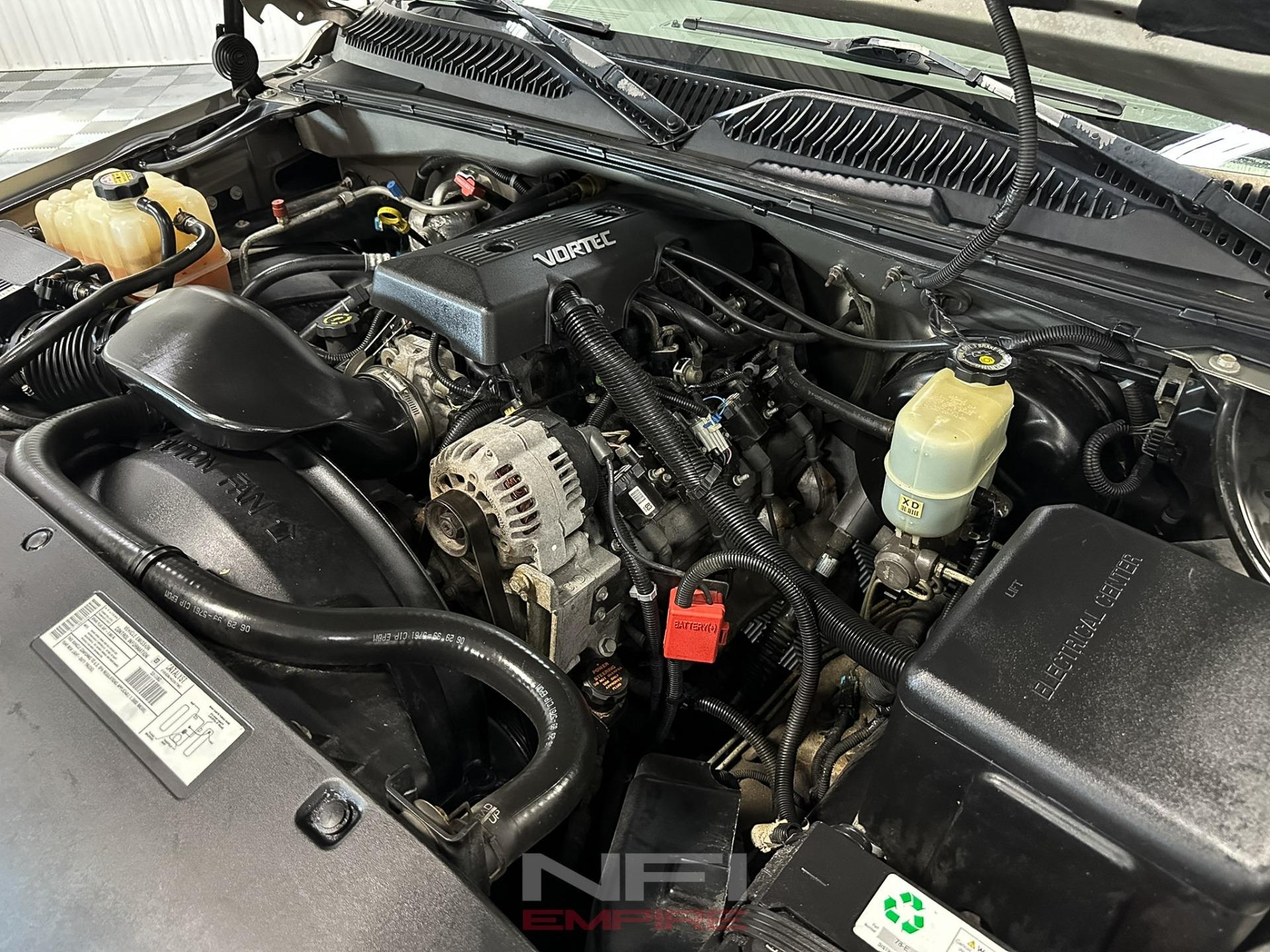 2000 Chevrolet Silverado 1500 LS