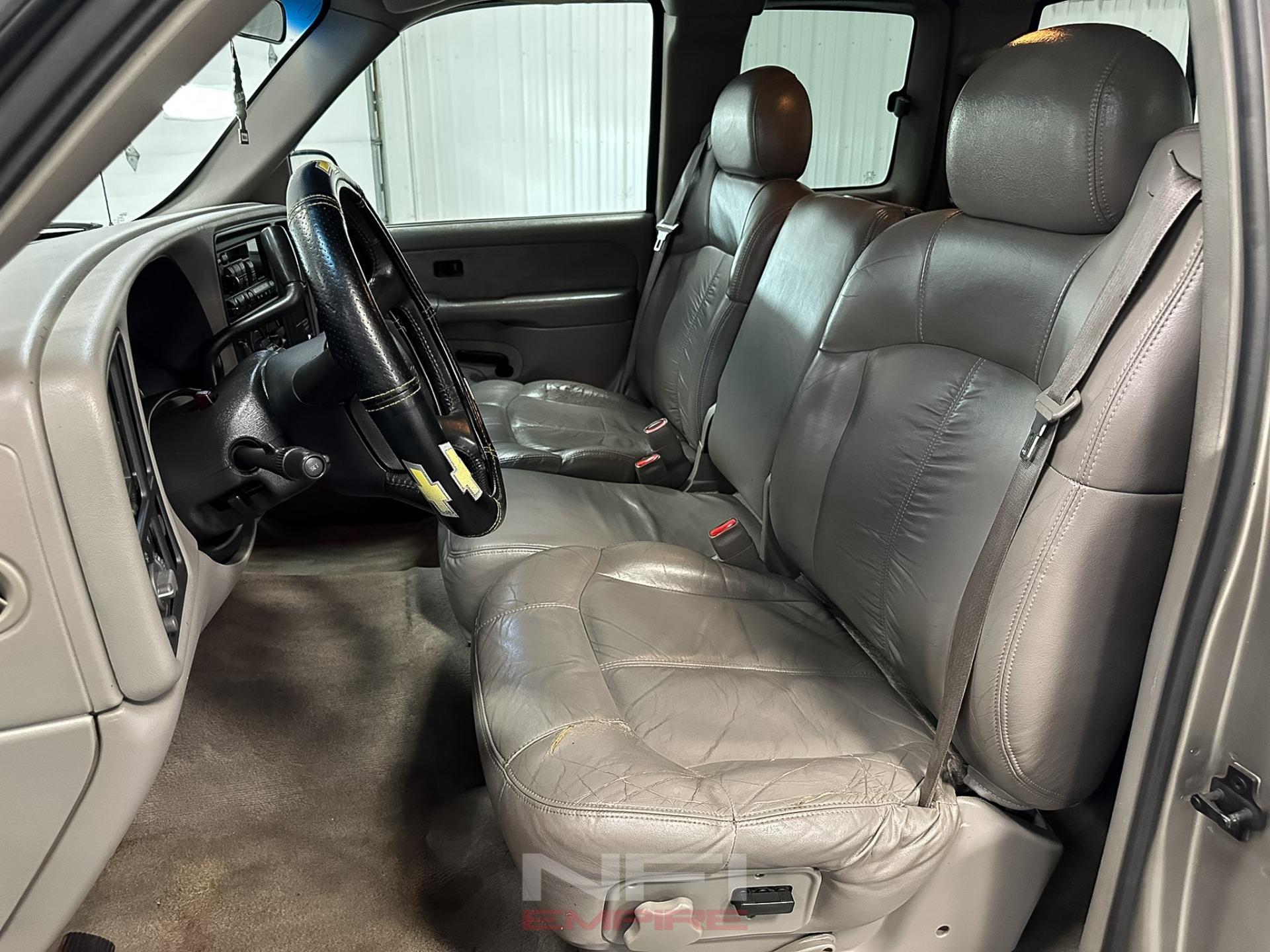 2000 Chevrolet Silverado 1500 LS