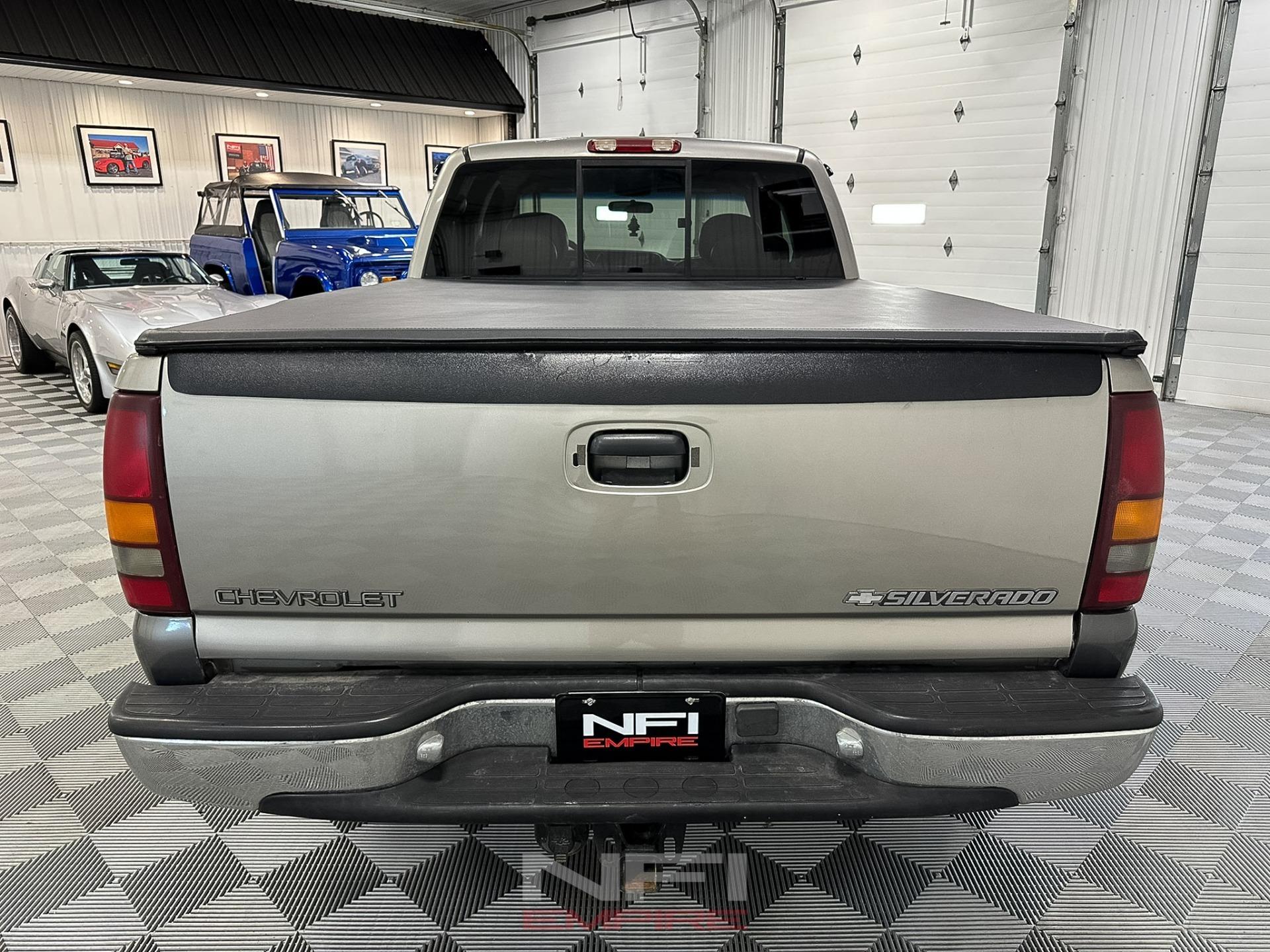 2000 Chevrolet Silverado 1500 LS