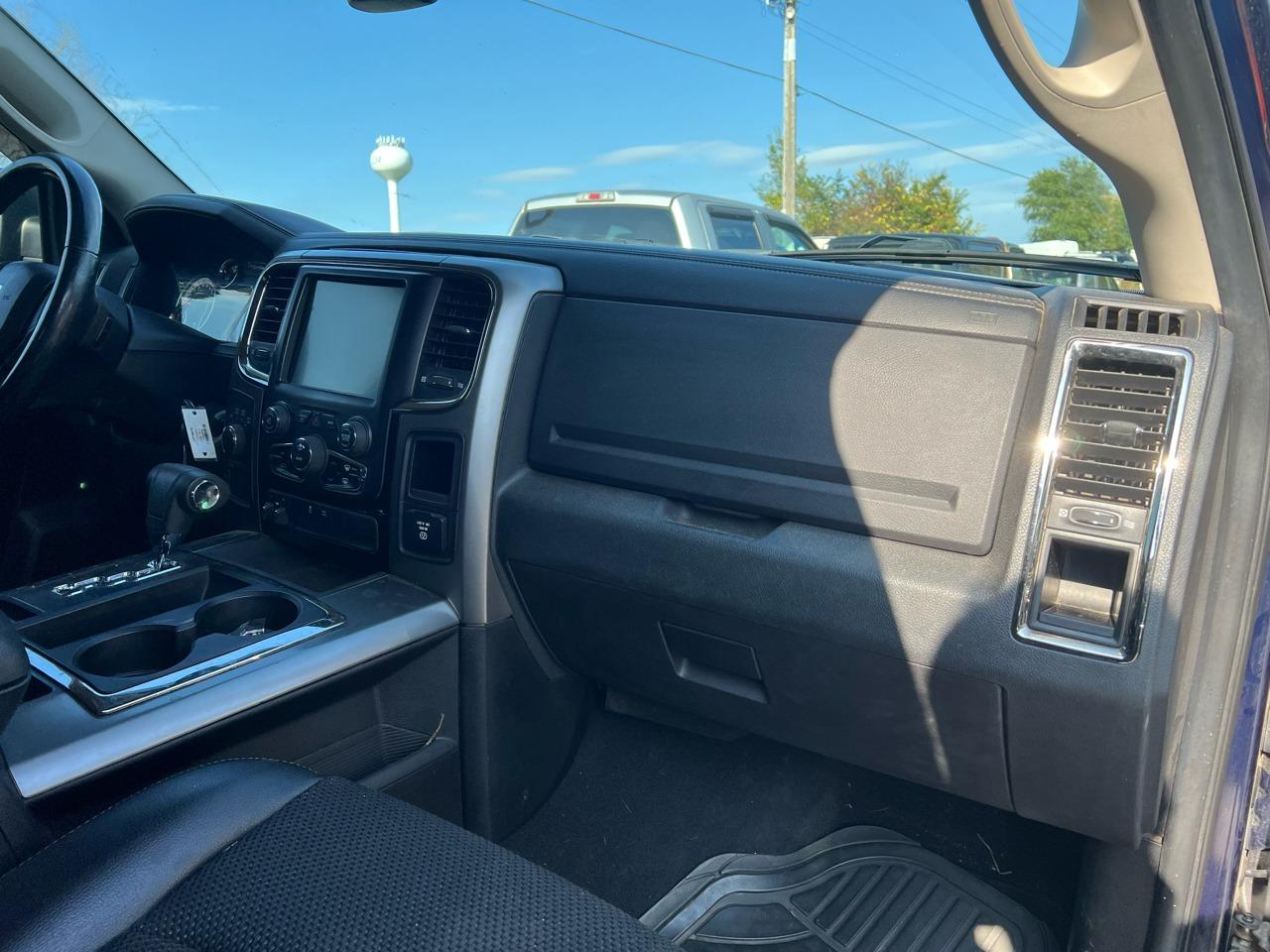 2013 RAM 1500  Sport