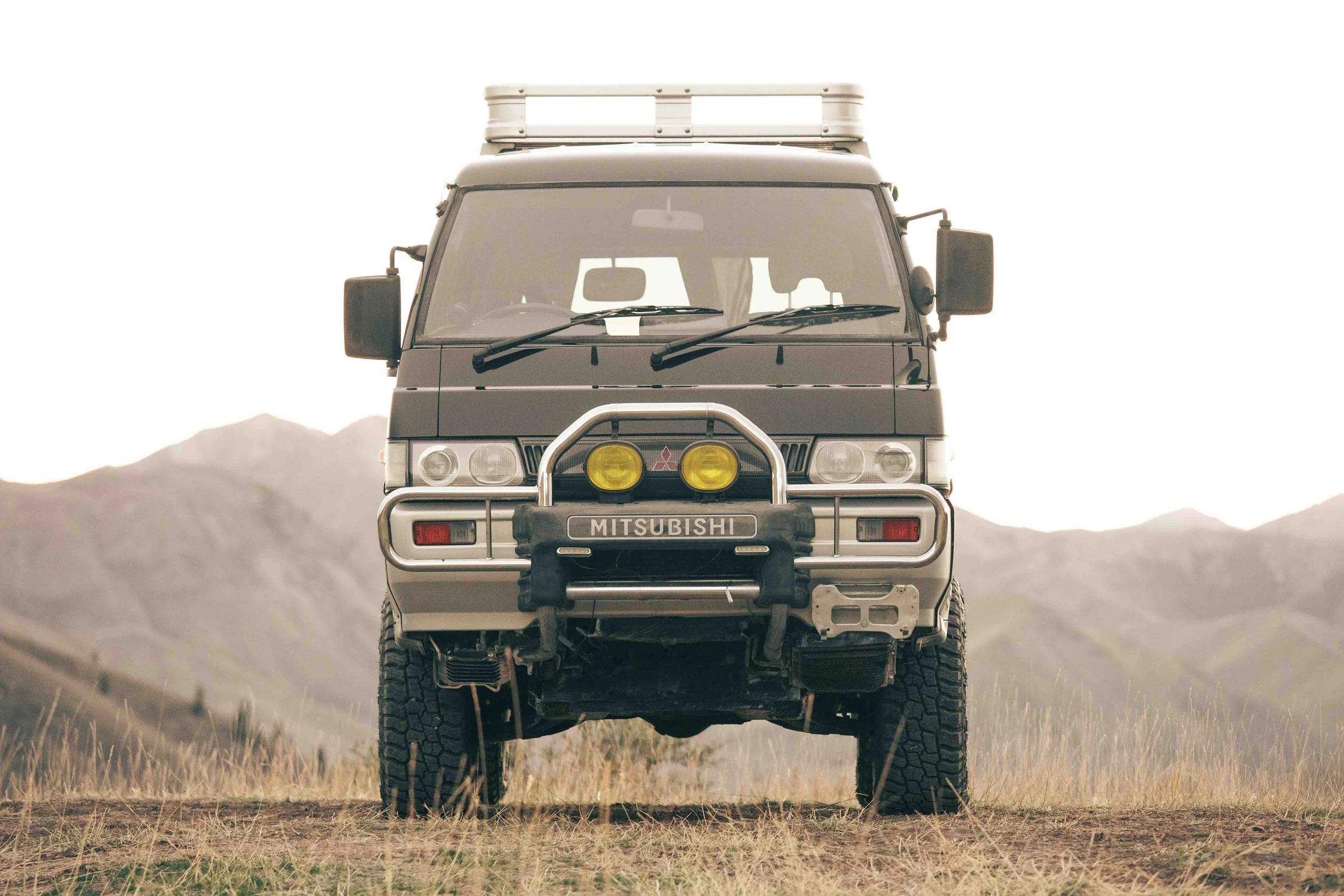 1996 Mitsubishi Delica L300 Star Wagon