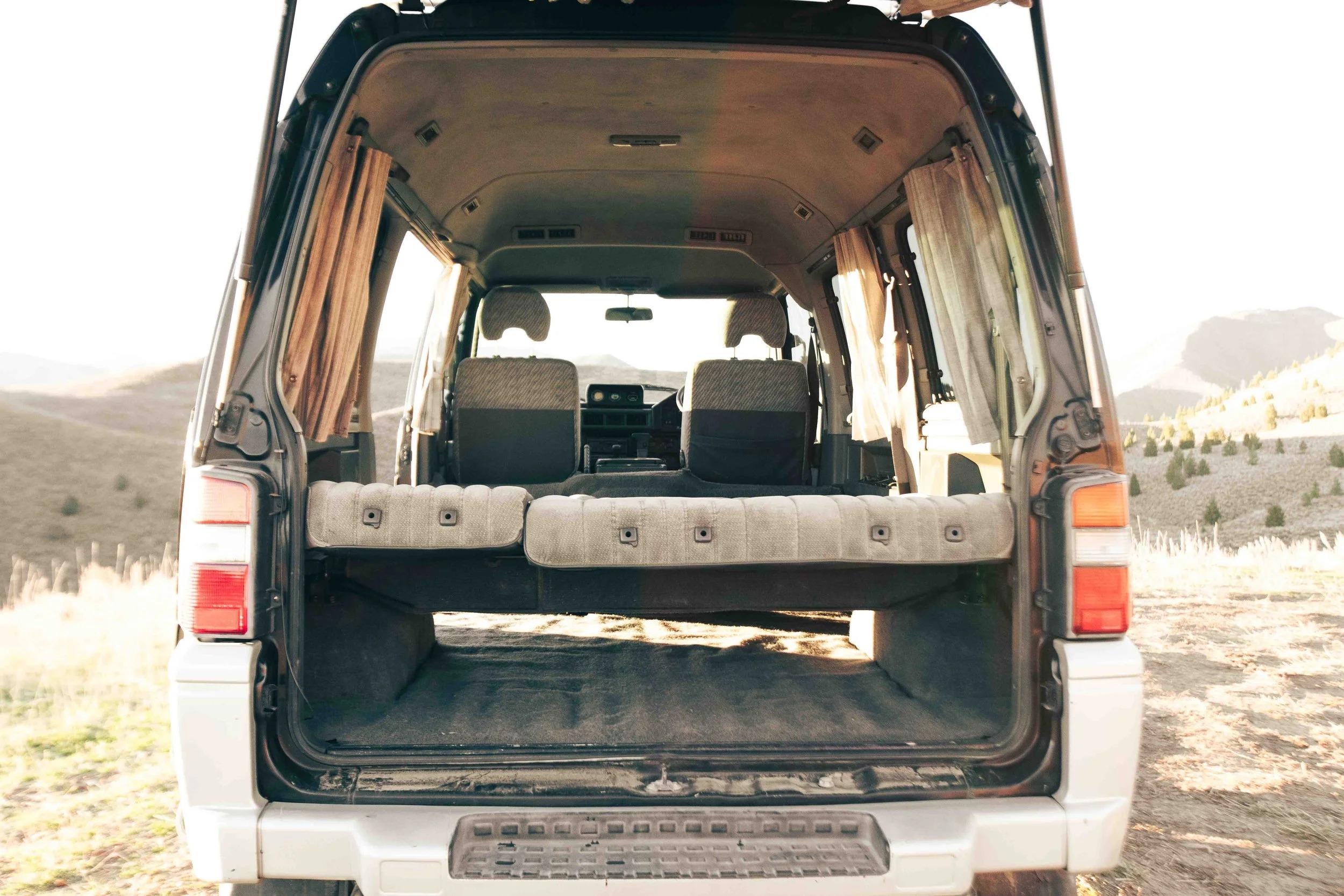 1996 Mitsubishi Delica L300 Star Wagon