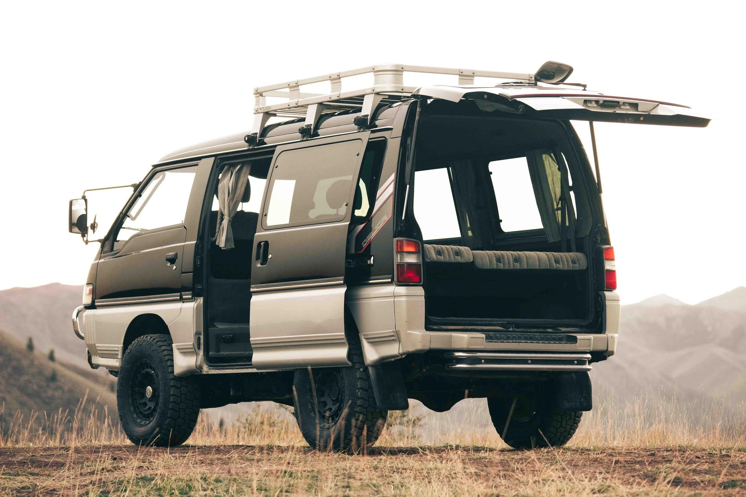 1996 Mitsubishi Delica L300 Star Wagon