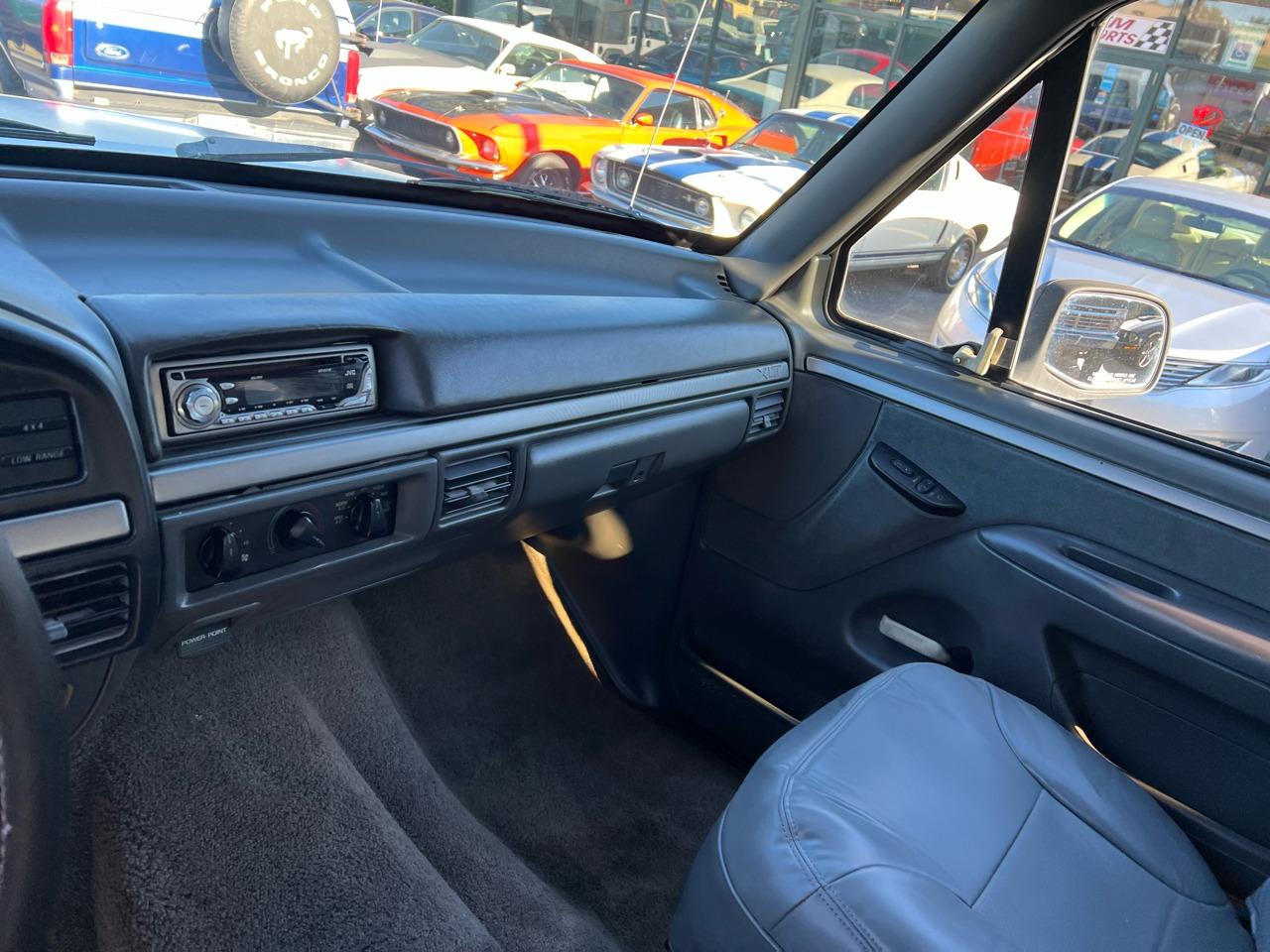 1992 Ford Bronco XLT