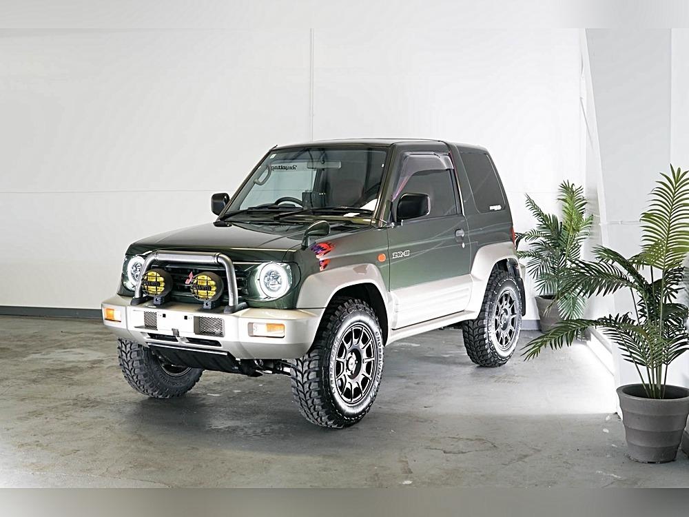  Mitsubishi Pajero