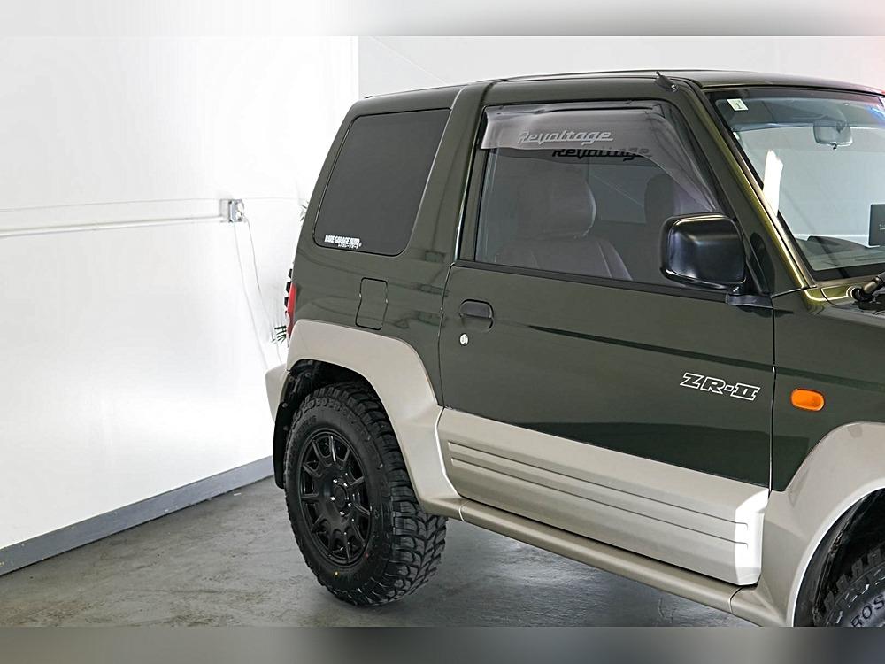 1996 Mitsubishi Pajero Junior ZR II