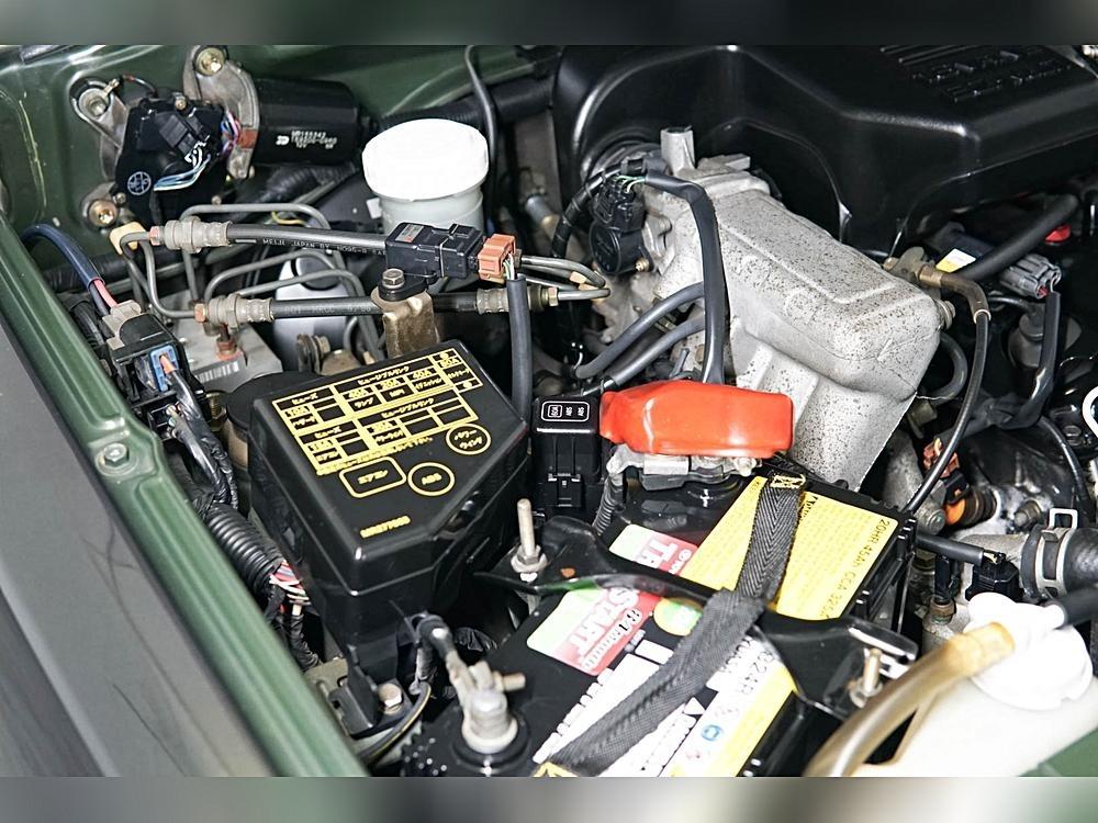 1996 Mitsubishi Pajero Junior ZR II