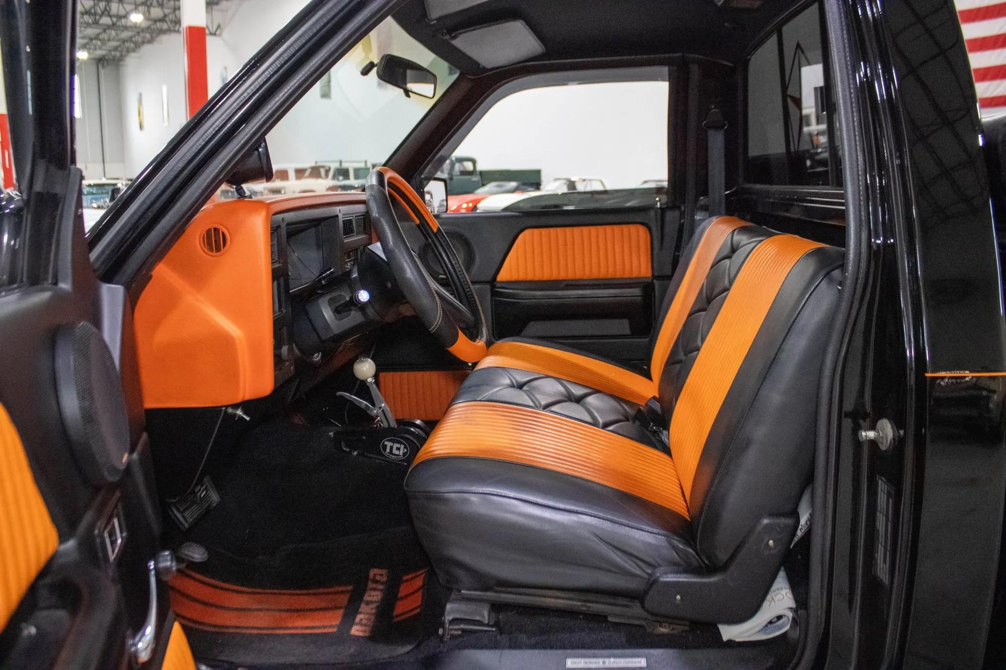 1987 Dodge Dakota