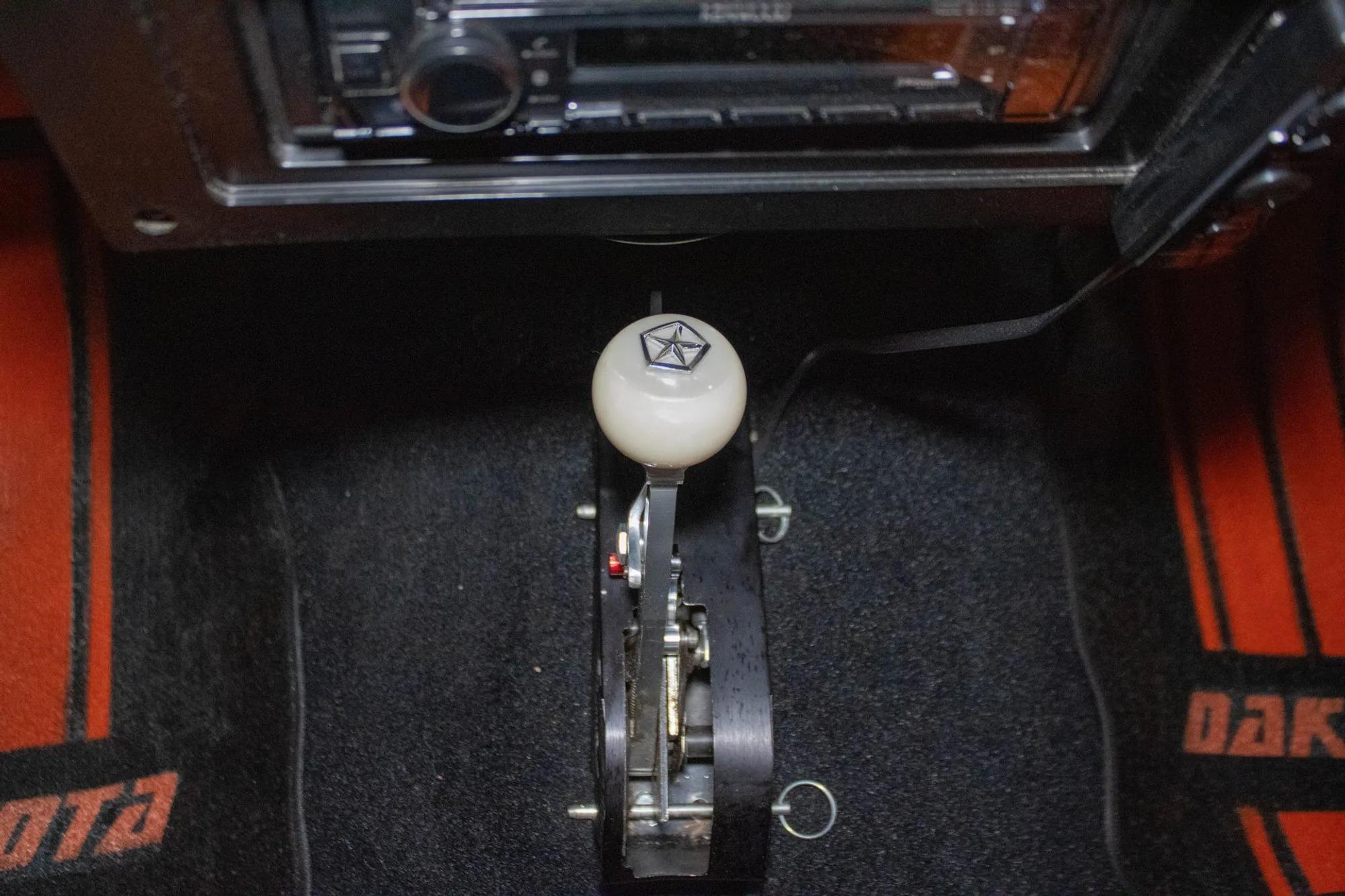 1987 Dodge Dakota