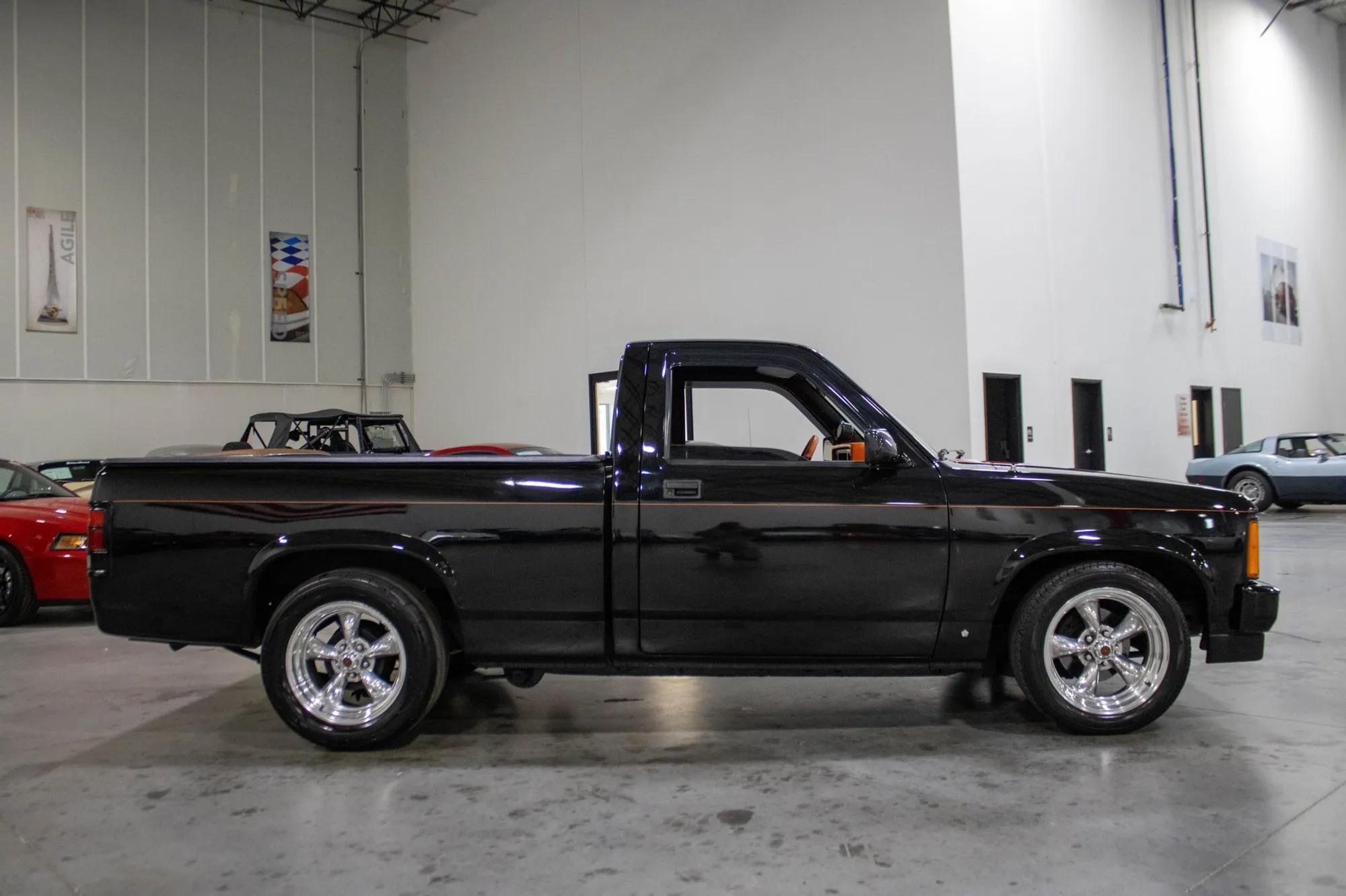 1987 Dodge Dakota