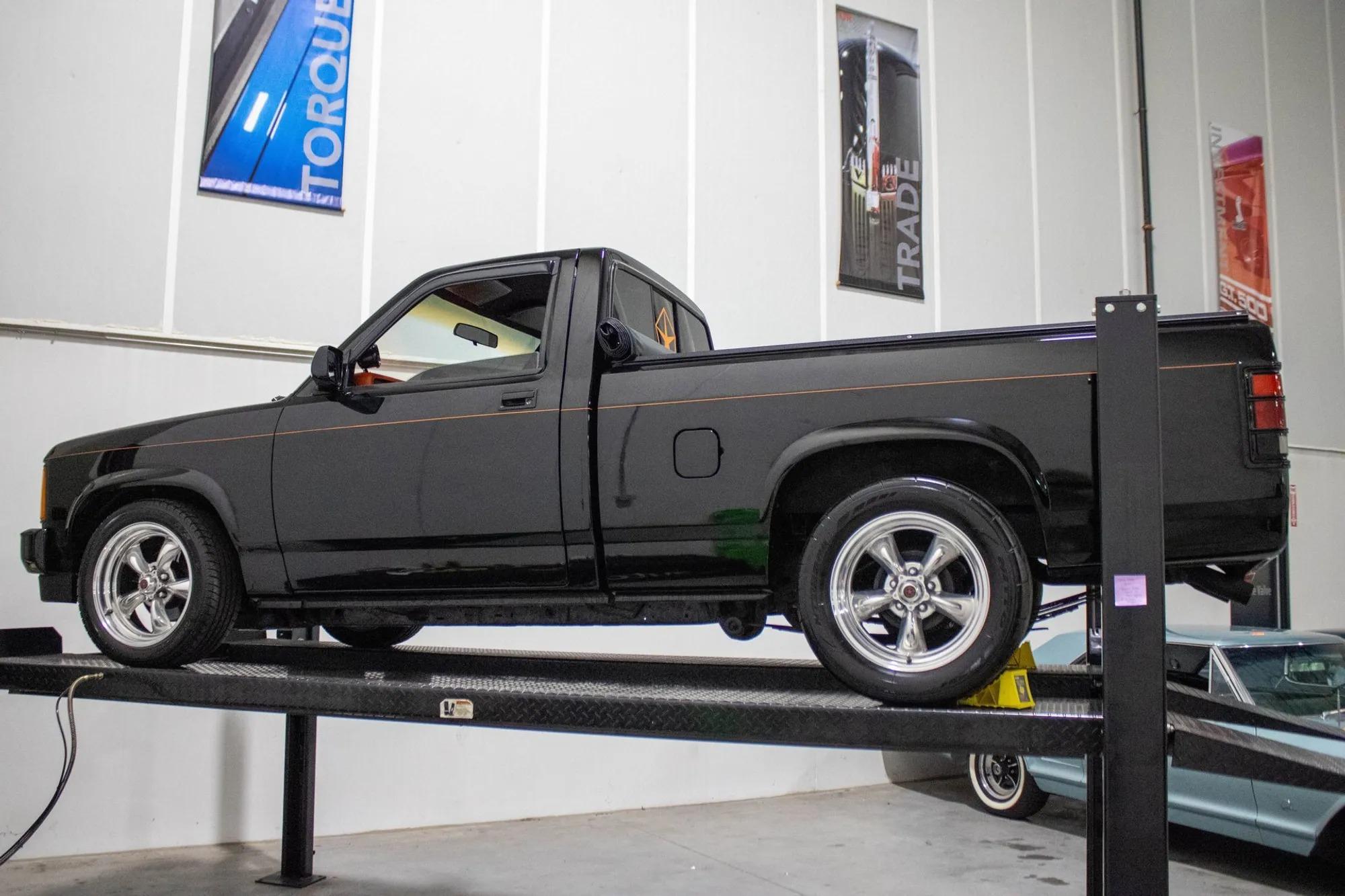 1987 Dodge Dakota