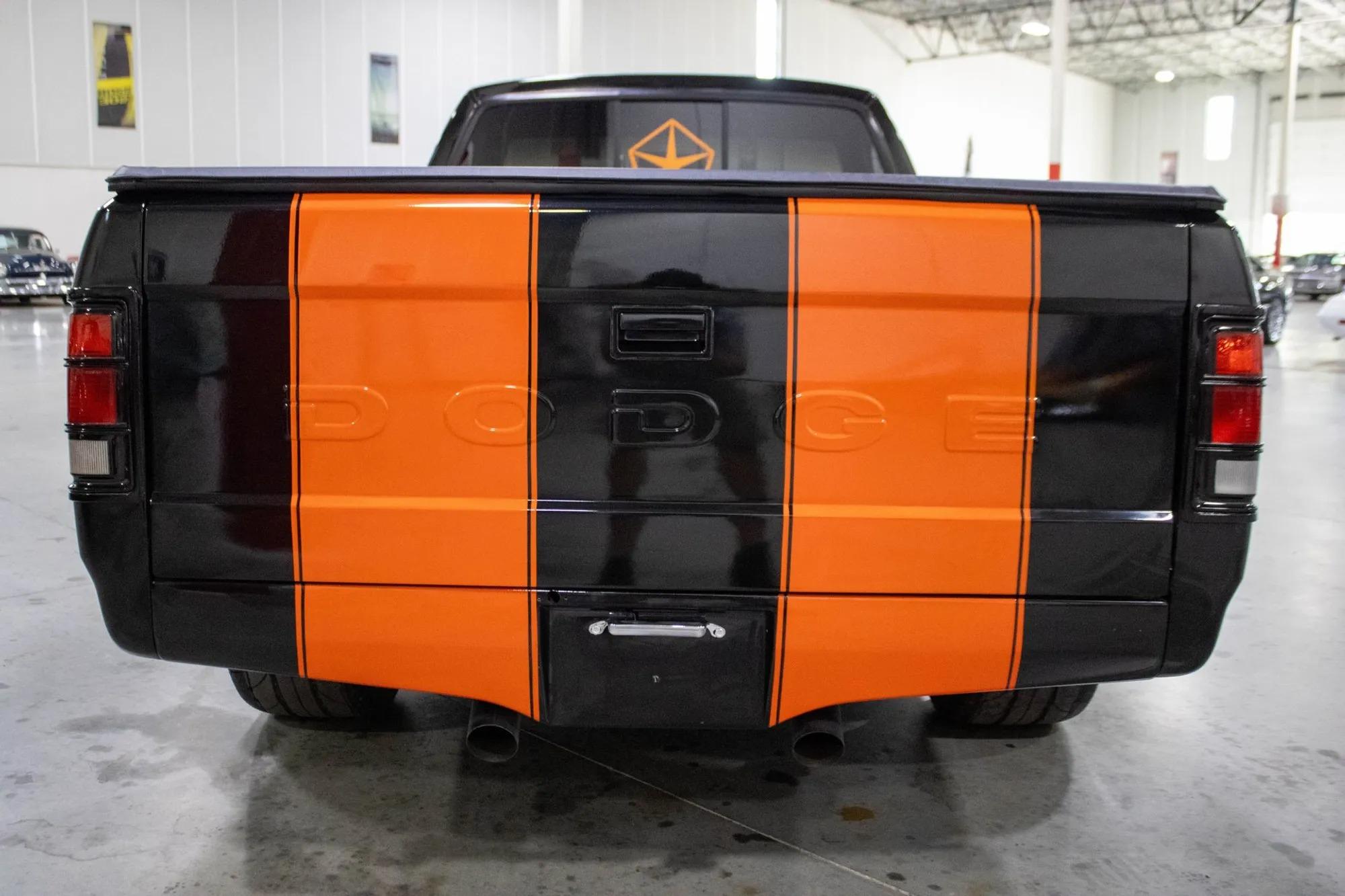 1987 Dodge Dakota