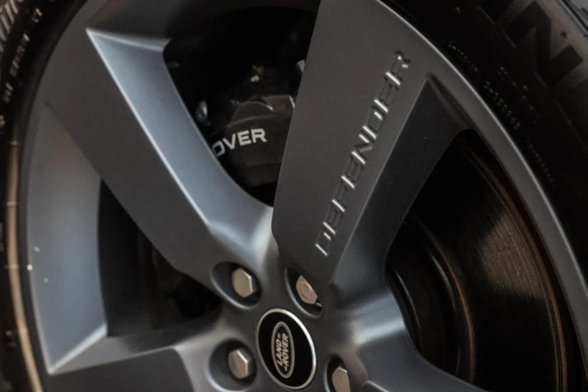 2024 Land Rover Defender 130