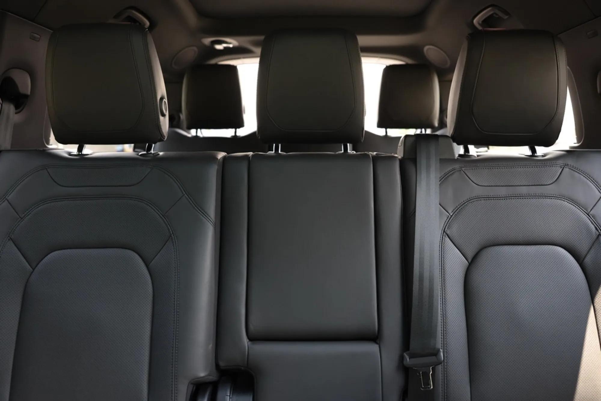 2024 Land Rover Defender 130