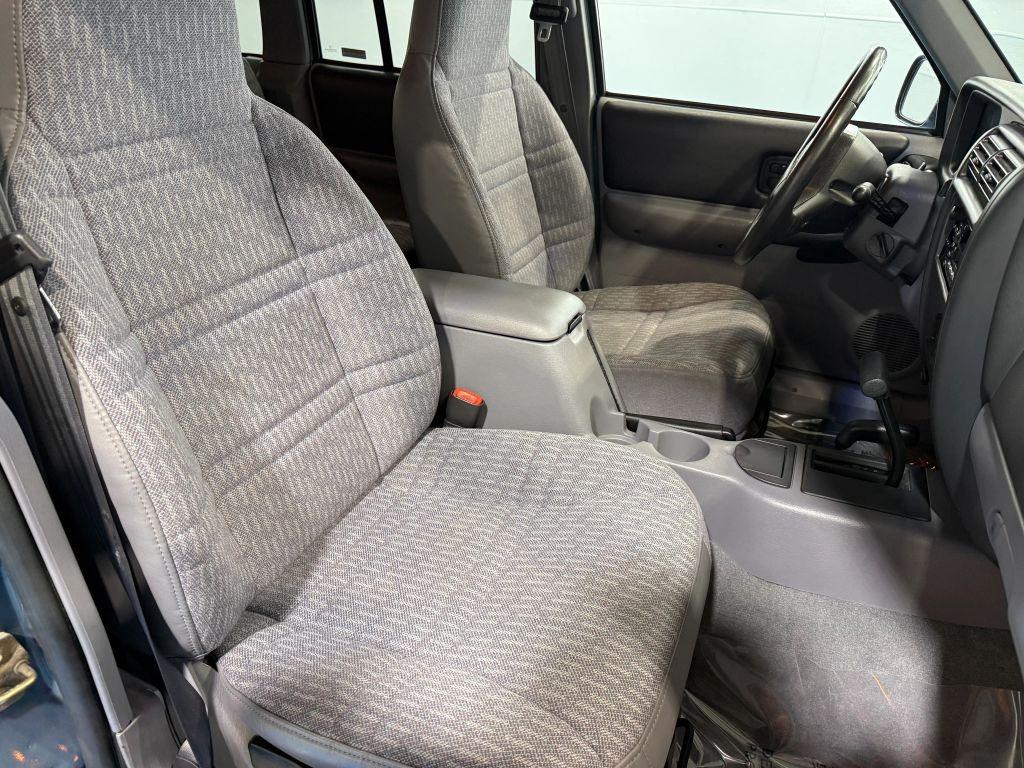 1997 Jeep Cherokee Sport