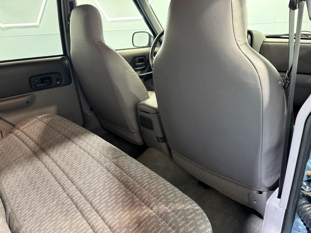 1997 Jeep Cherokee Sport