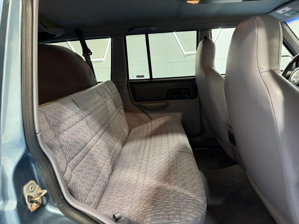 1997 Jeep Cherokee Sport