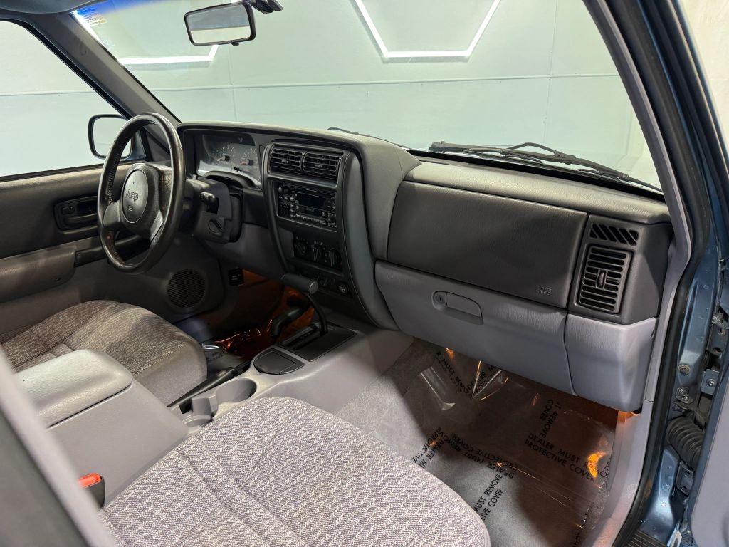 1997 Jeep Cherokee Sport