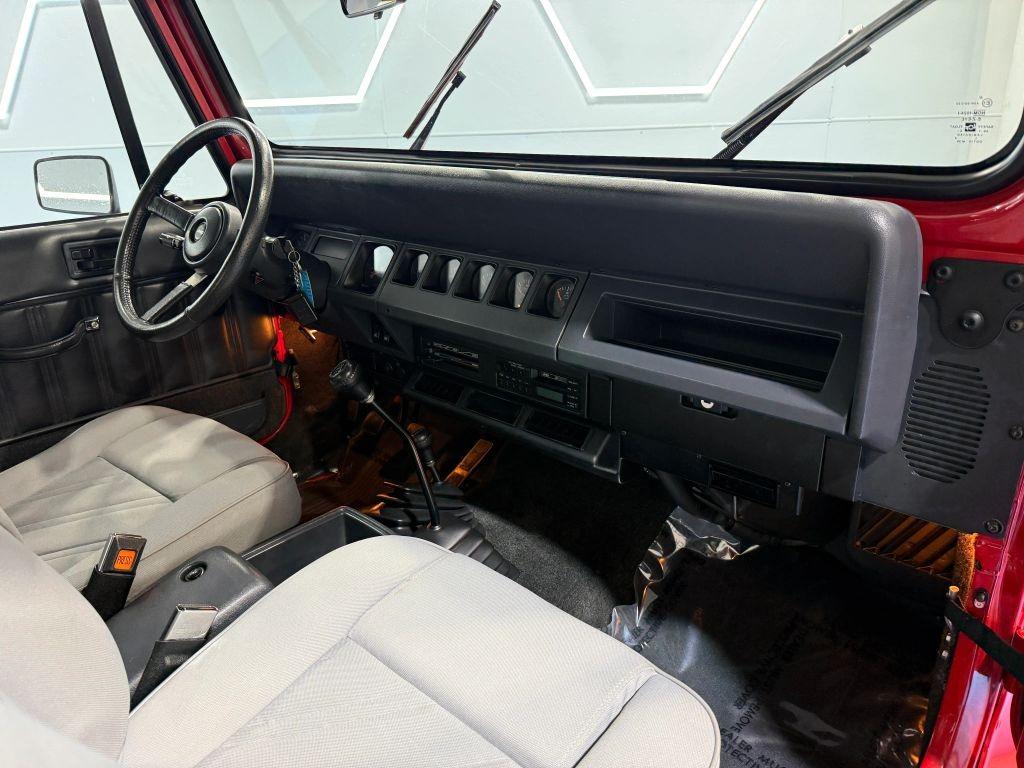 40k-Mile 1993 Jeep Wrangler Renegade (YJ)