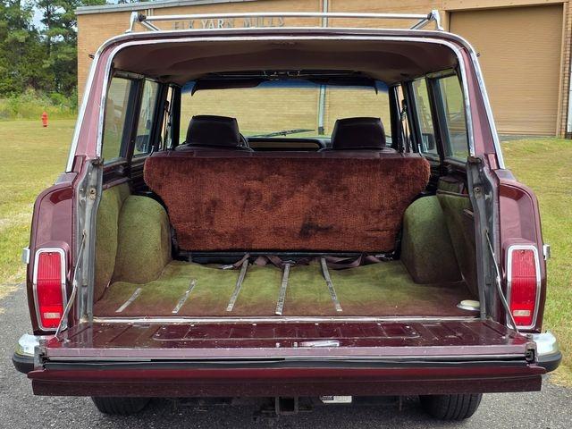 1987 Jeep Grand Wagoneer Base