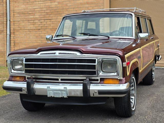 1987 Jeep Grand Wagoneer Base