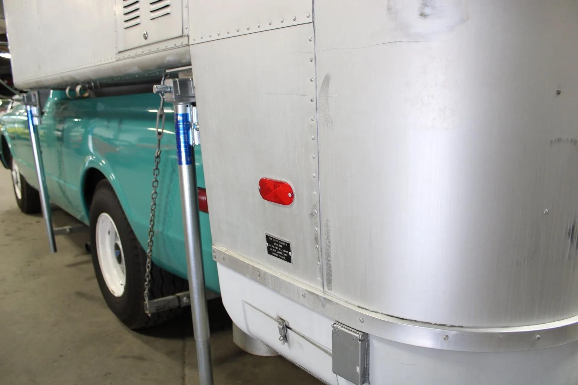 1970 Chevrolet C20 Camper