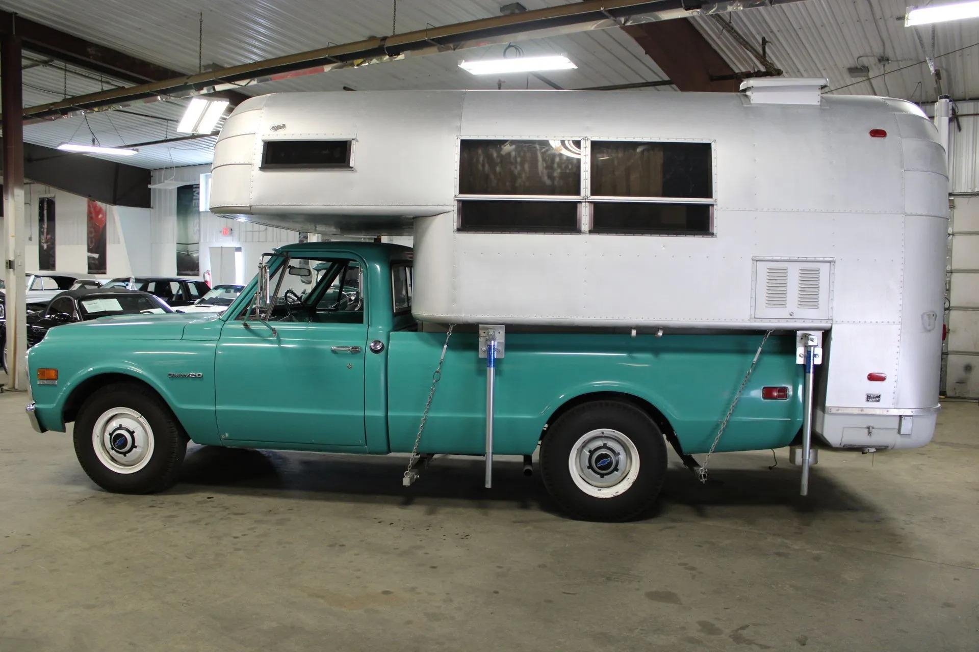 1970 Chevrolet C20 Camper