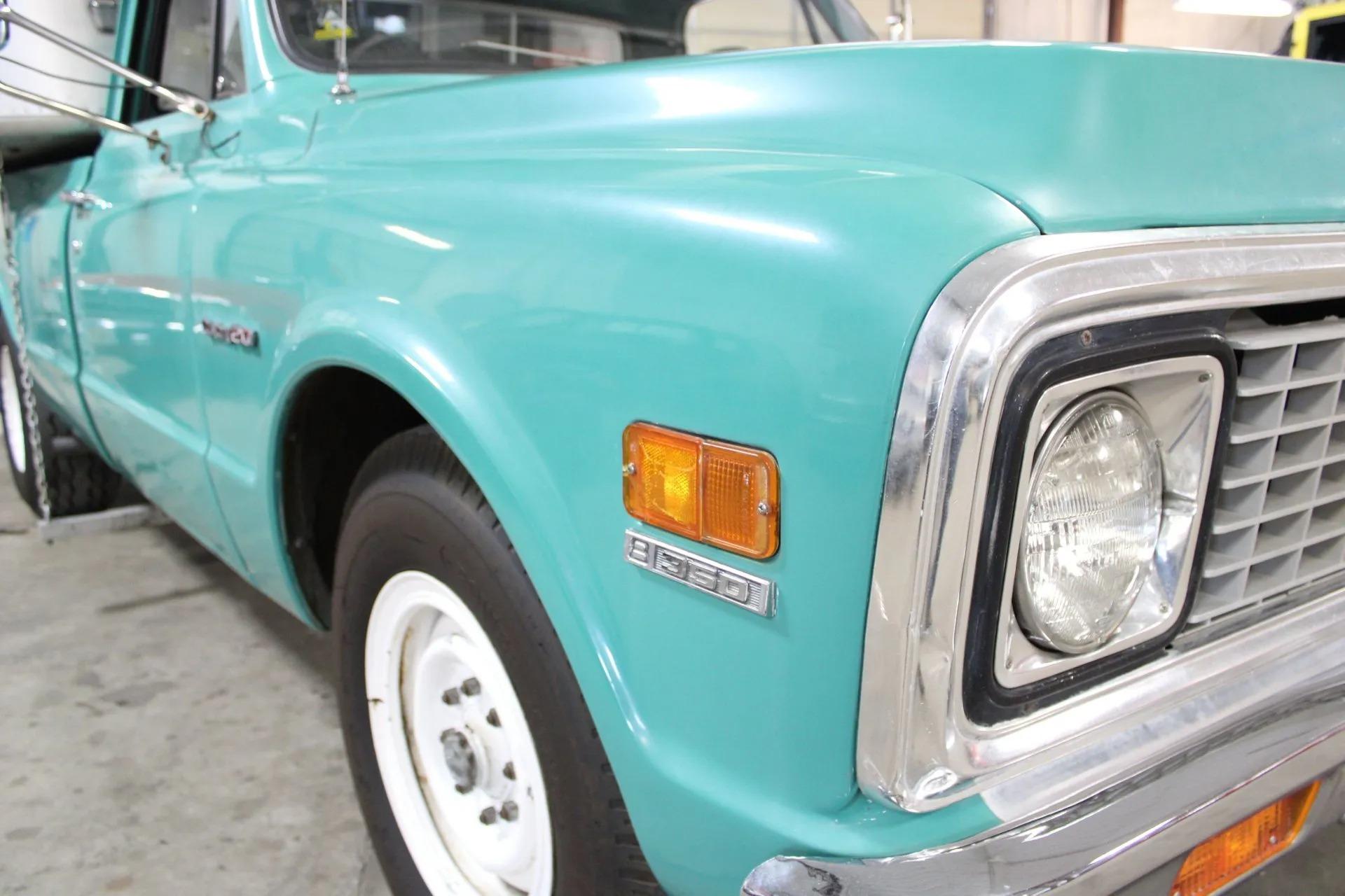 1970 Chevrolet C20 Camper