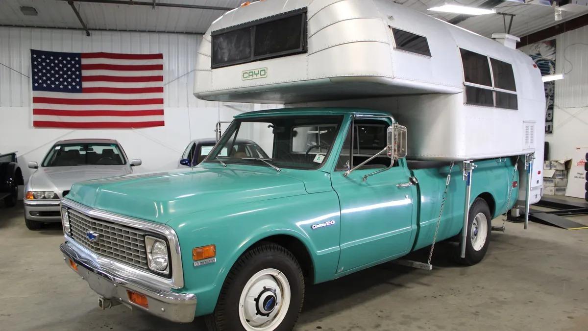 1970 Chevrolet C20 Camper