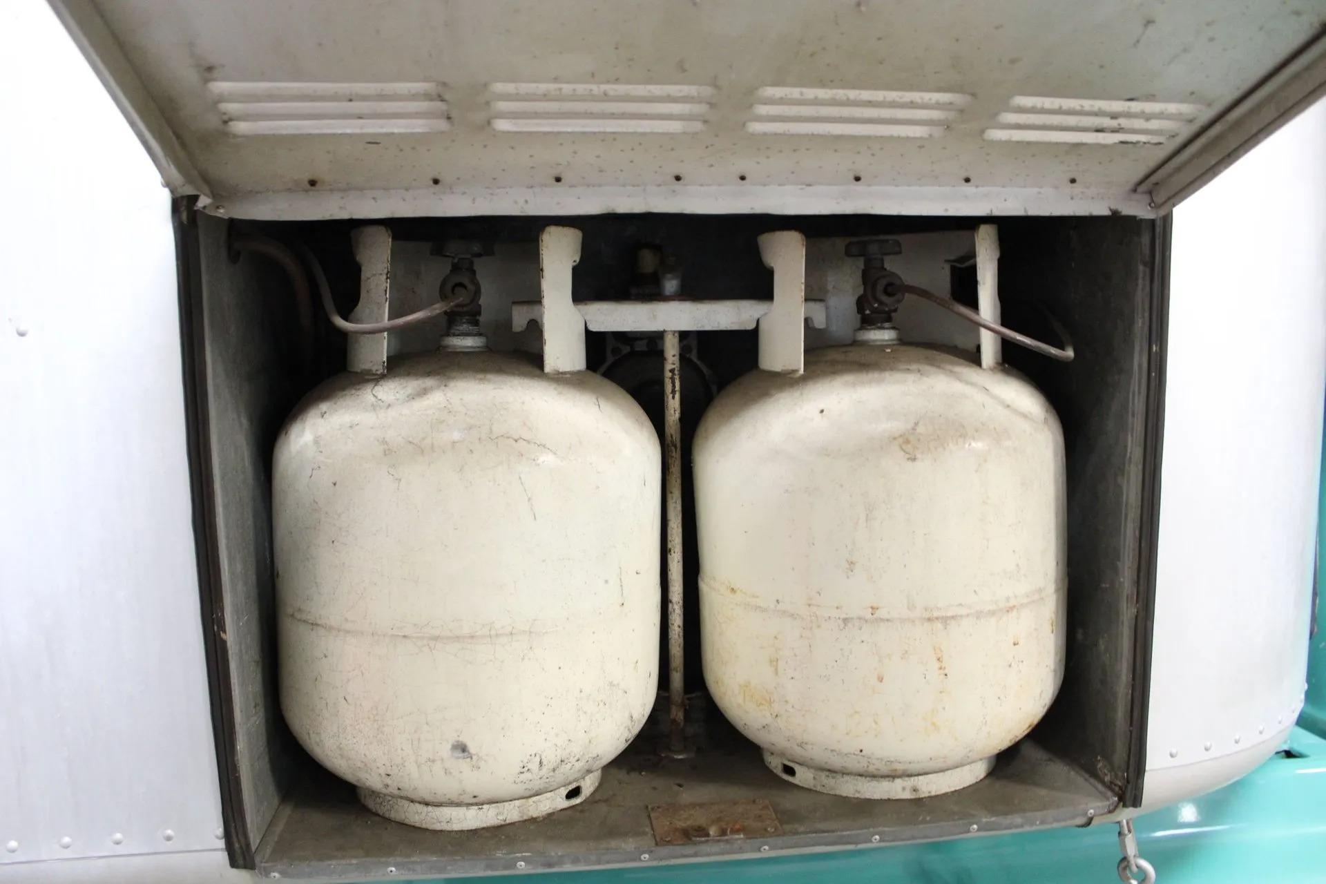 1970 Chevrolet C20 Camper