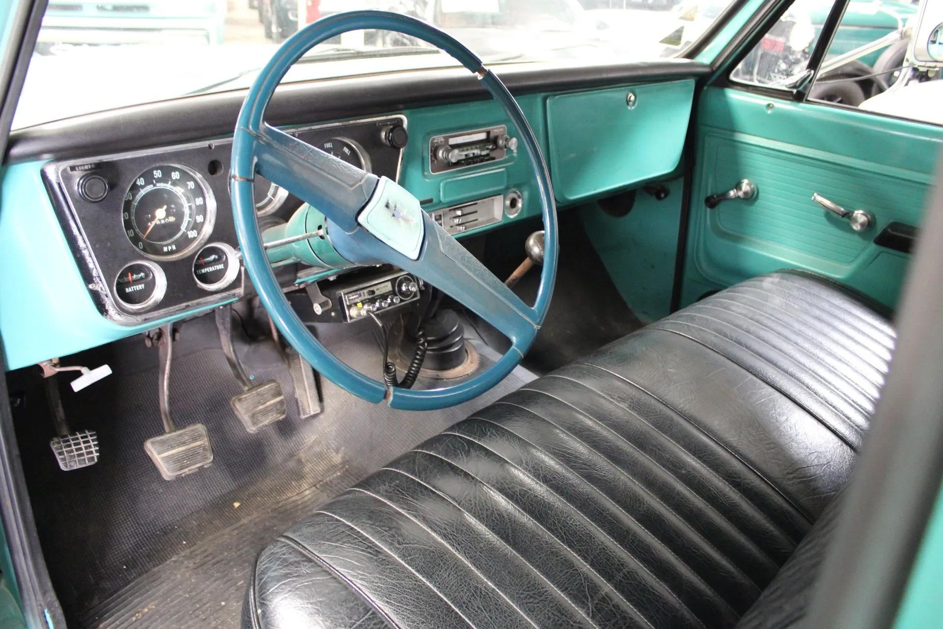 1970 Chevrolet C20 Camper