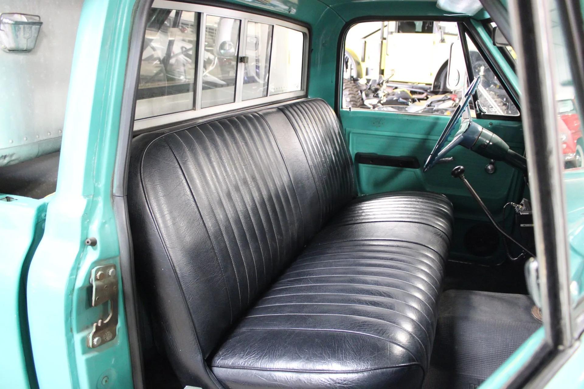 1970 Chevrolet C20 Camper