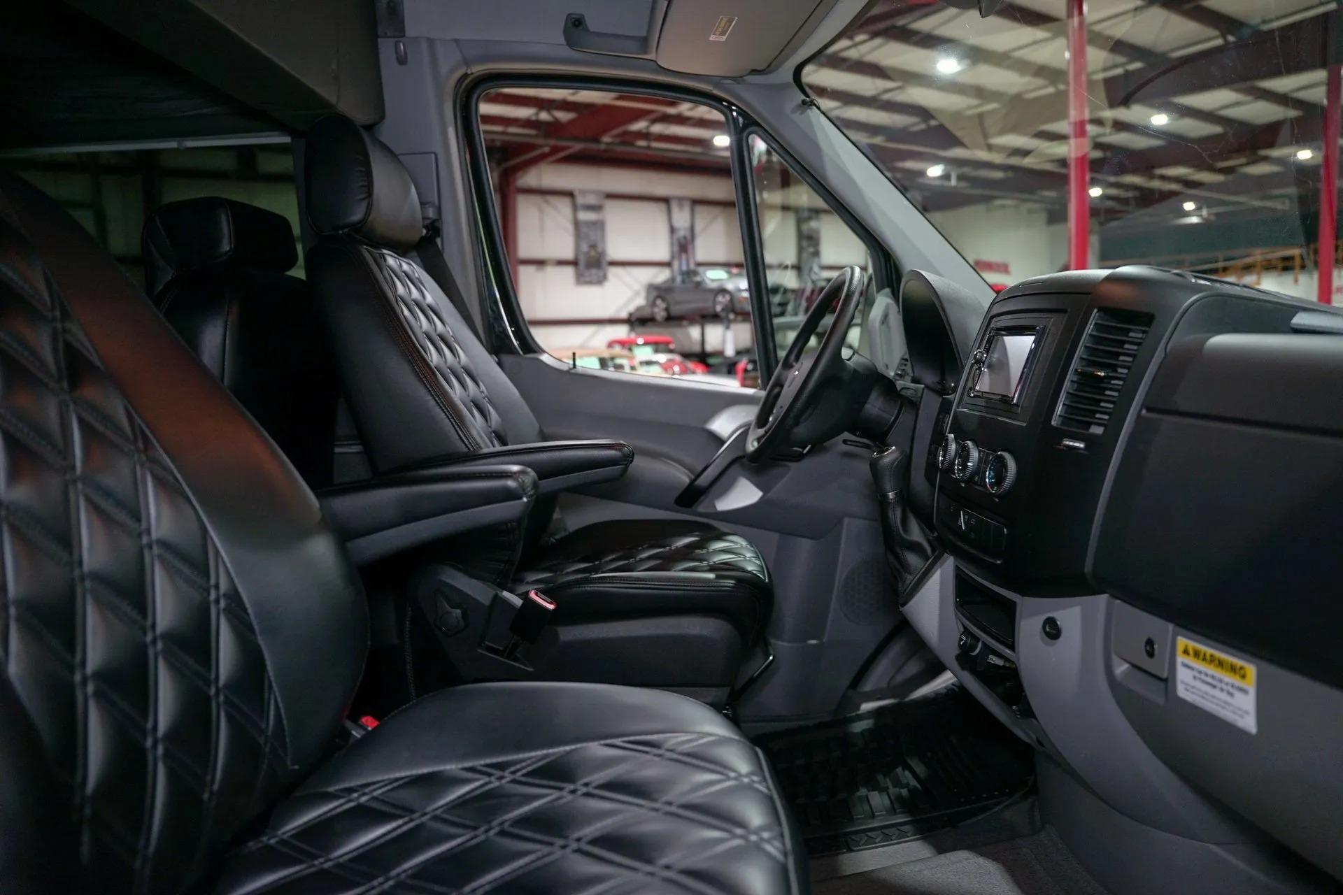 2016 Freightliner Sprinter 2500 4x4