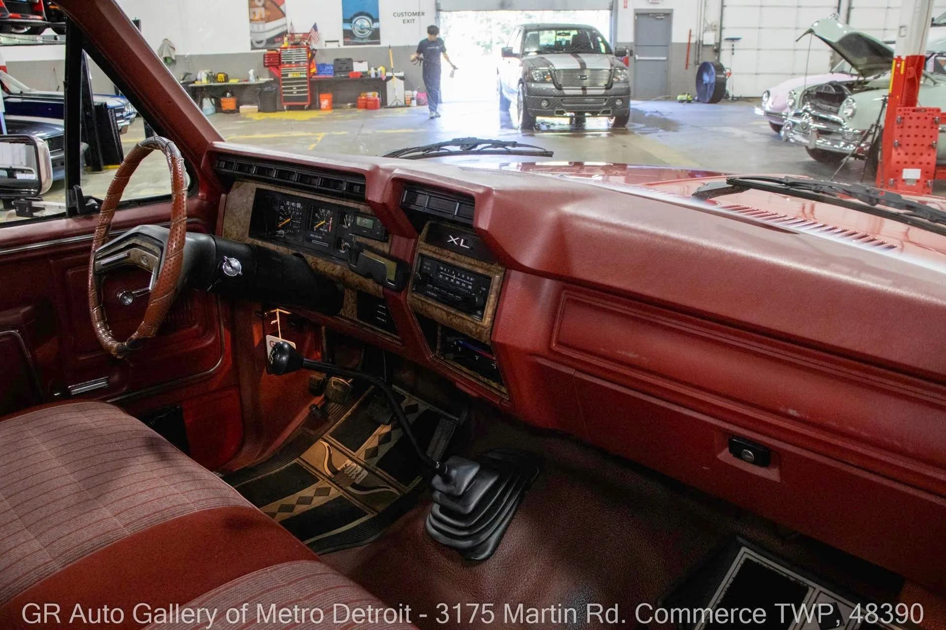 1986 Ford F-350 XL Dually