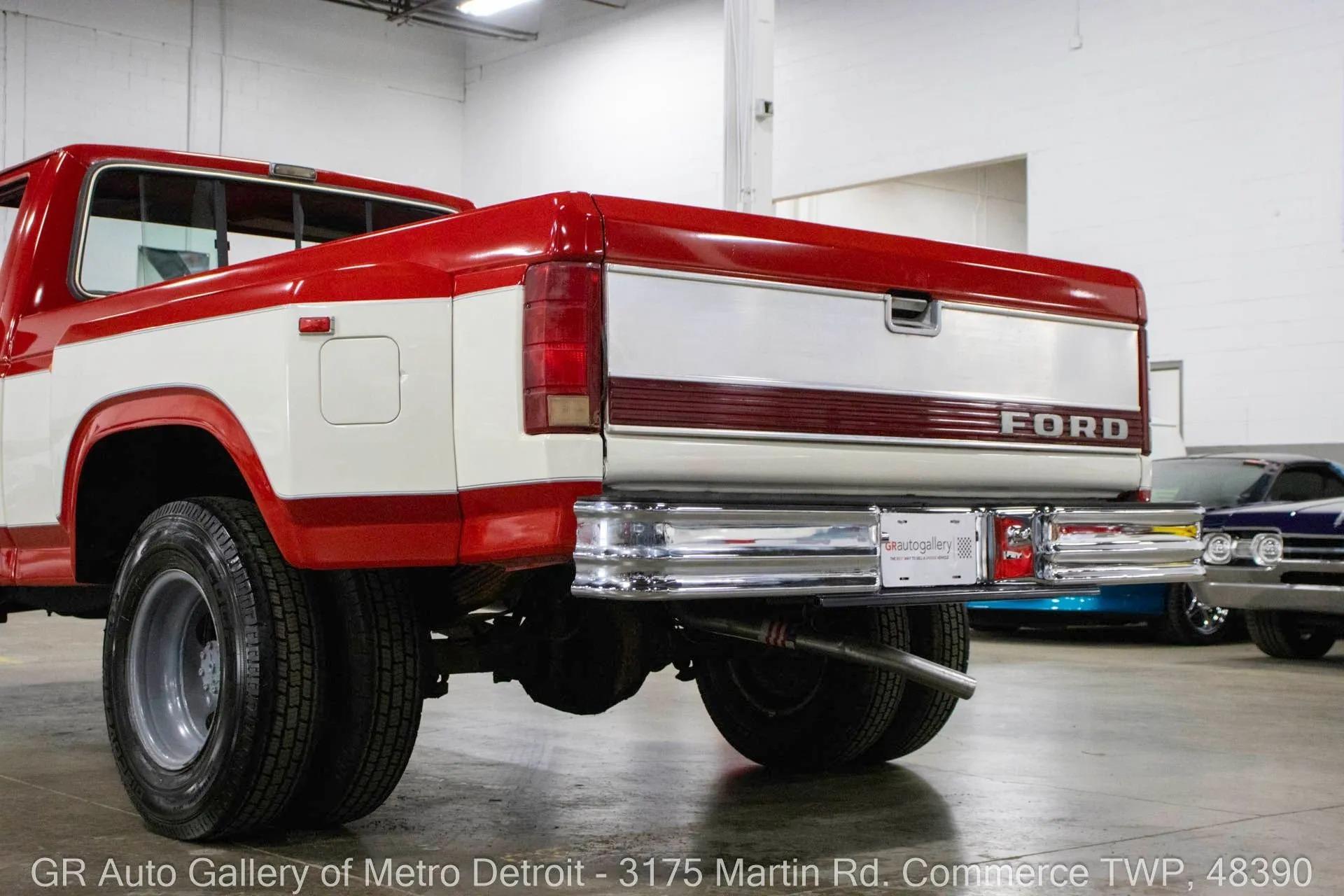 1986 Ford F-350 XL Dually