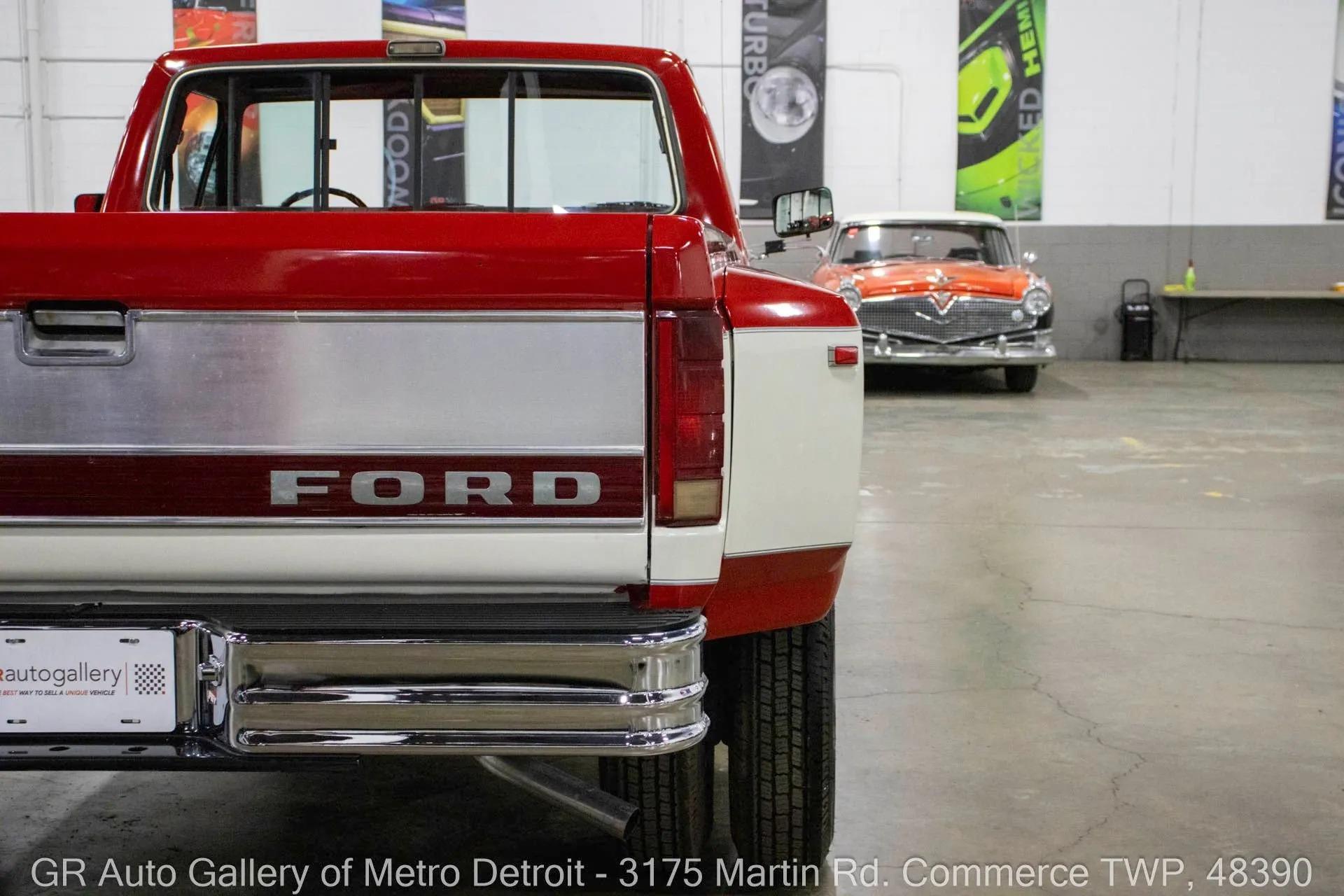 1986 Ford F-350 XL Dually