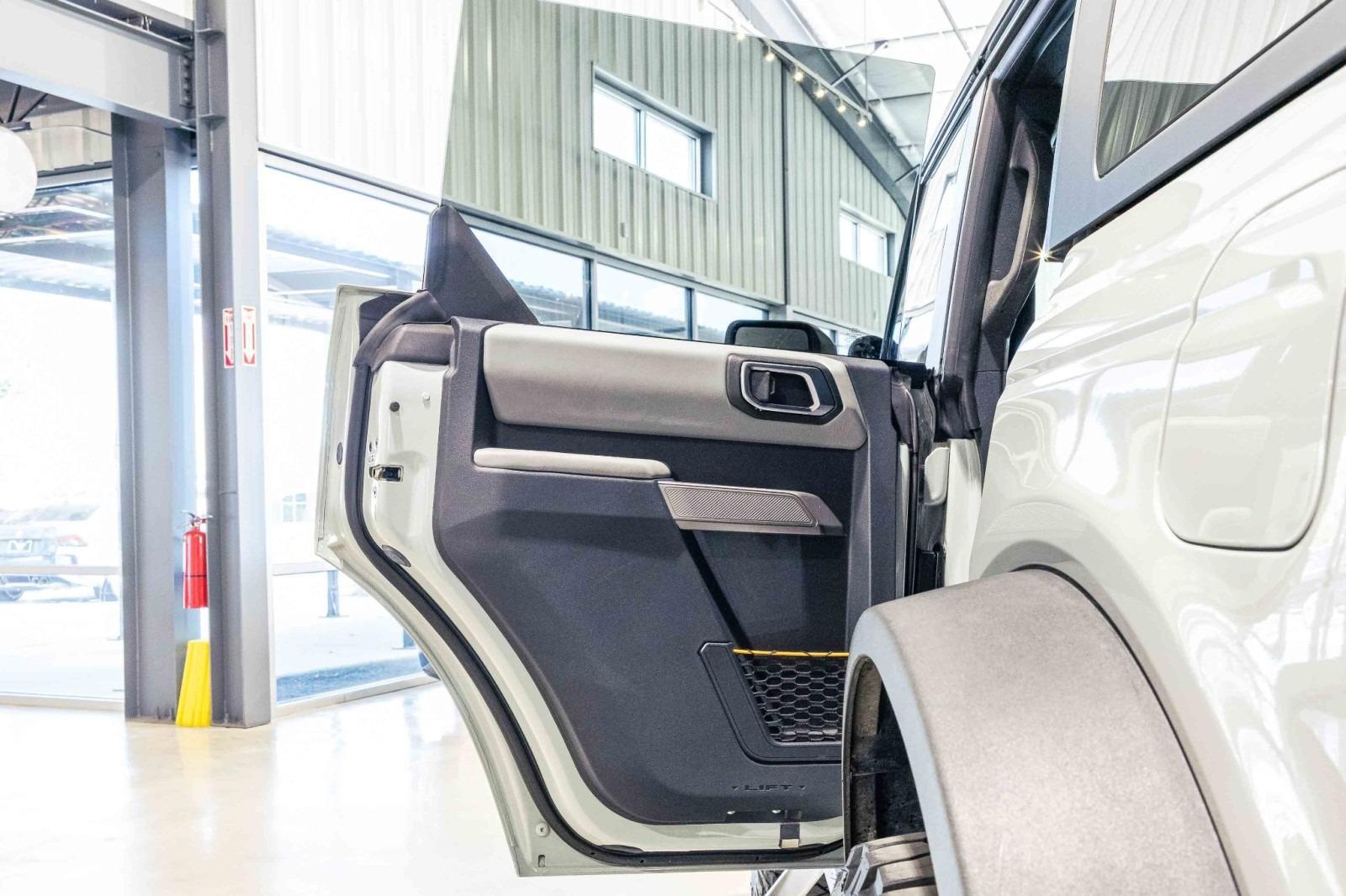 Modified 2022 Ford Bronco Badlands