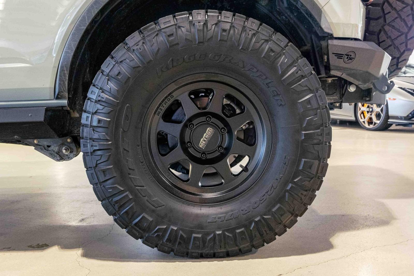 Modified 2022 Ford Bronco Badlands