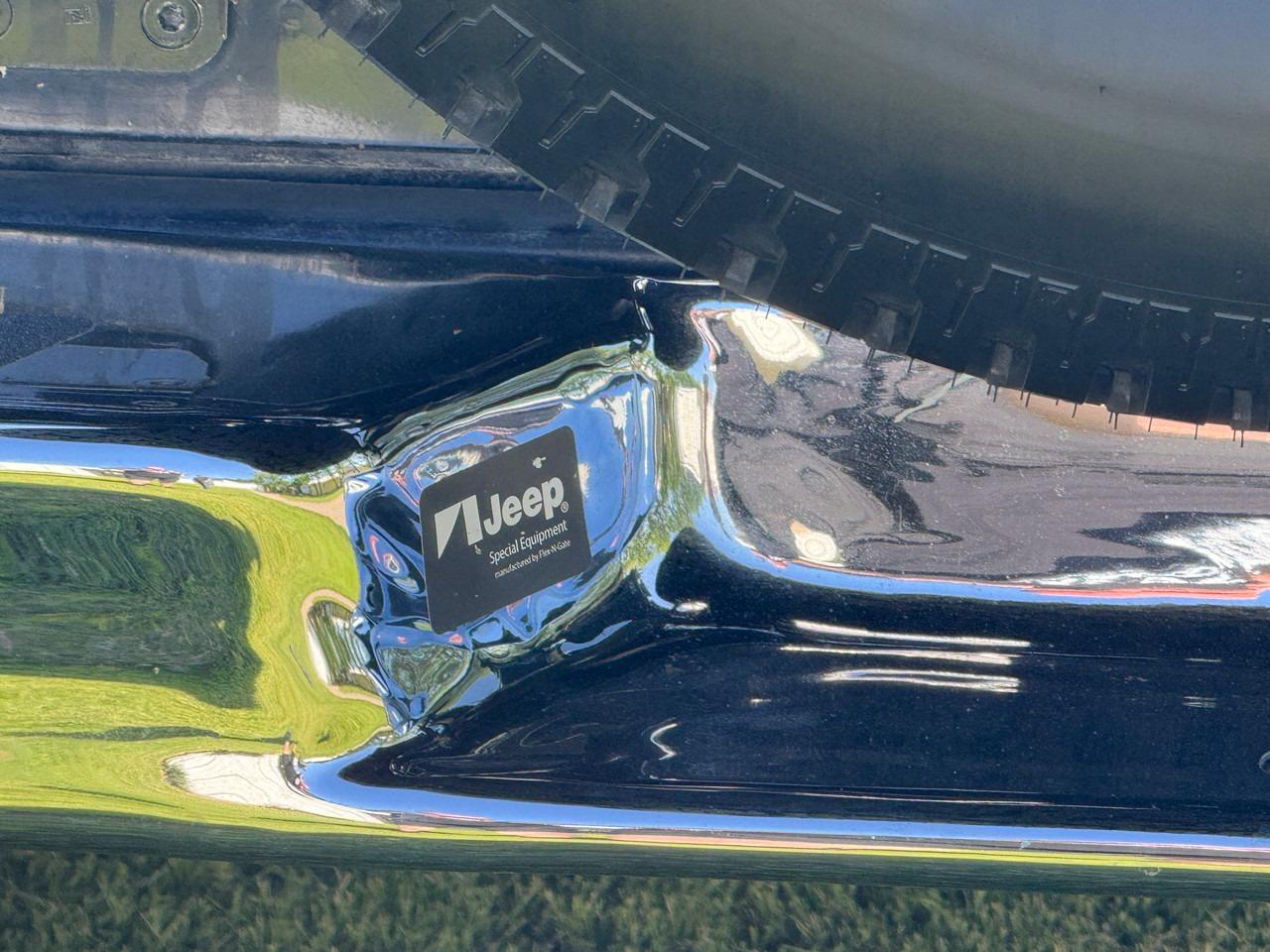 1984 Jeep CJ-8 Scrambler Laredo