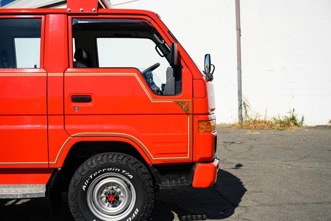 1995 Toyota Hiace Fire Truck 4×4